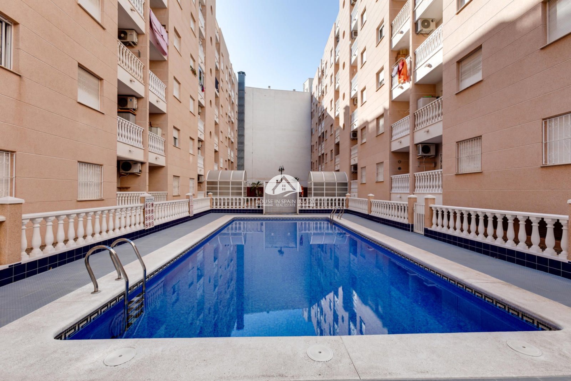 Resale - Apartment  - Torrevieja - Playa del Cura