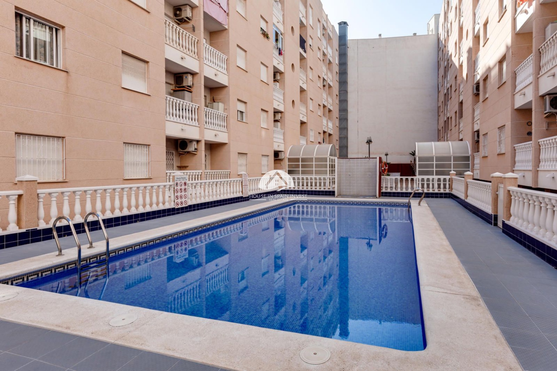 Resale - Apartment  - Torrevieja - Playa del Cura