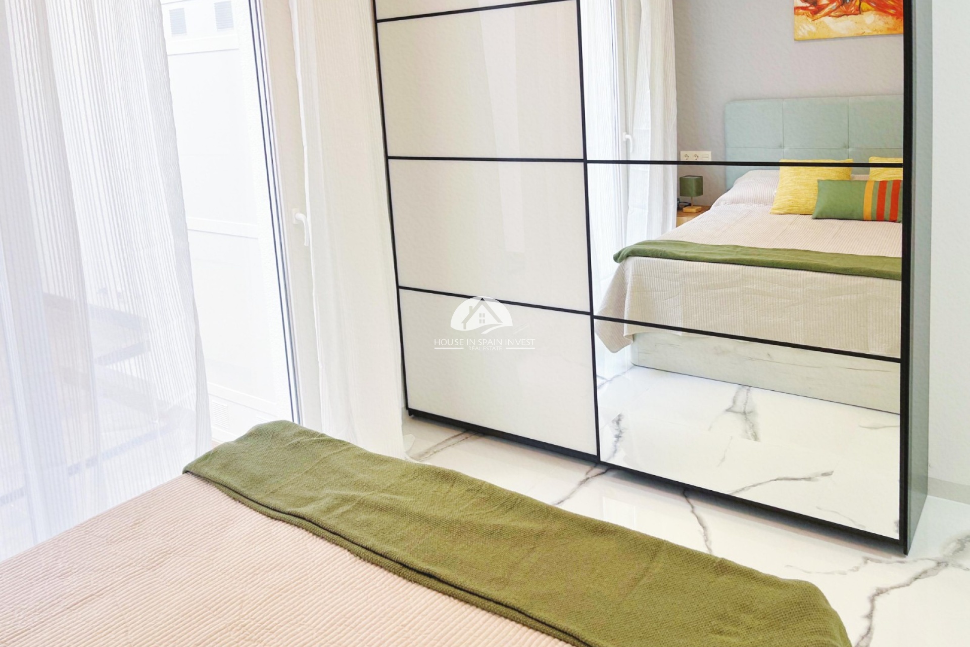 Resale - Apartment  - Torrevieja - Playa del Cura