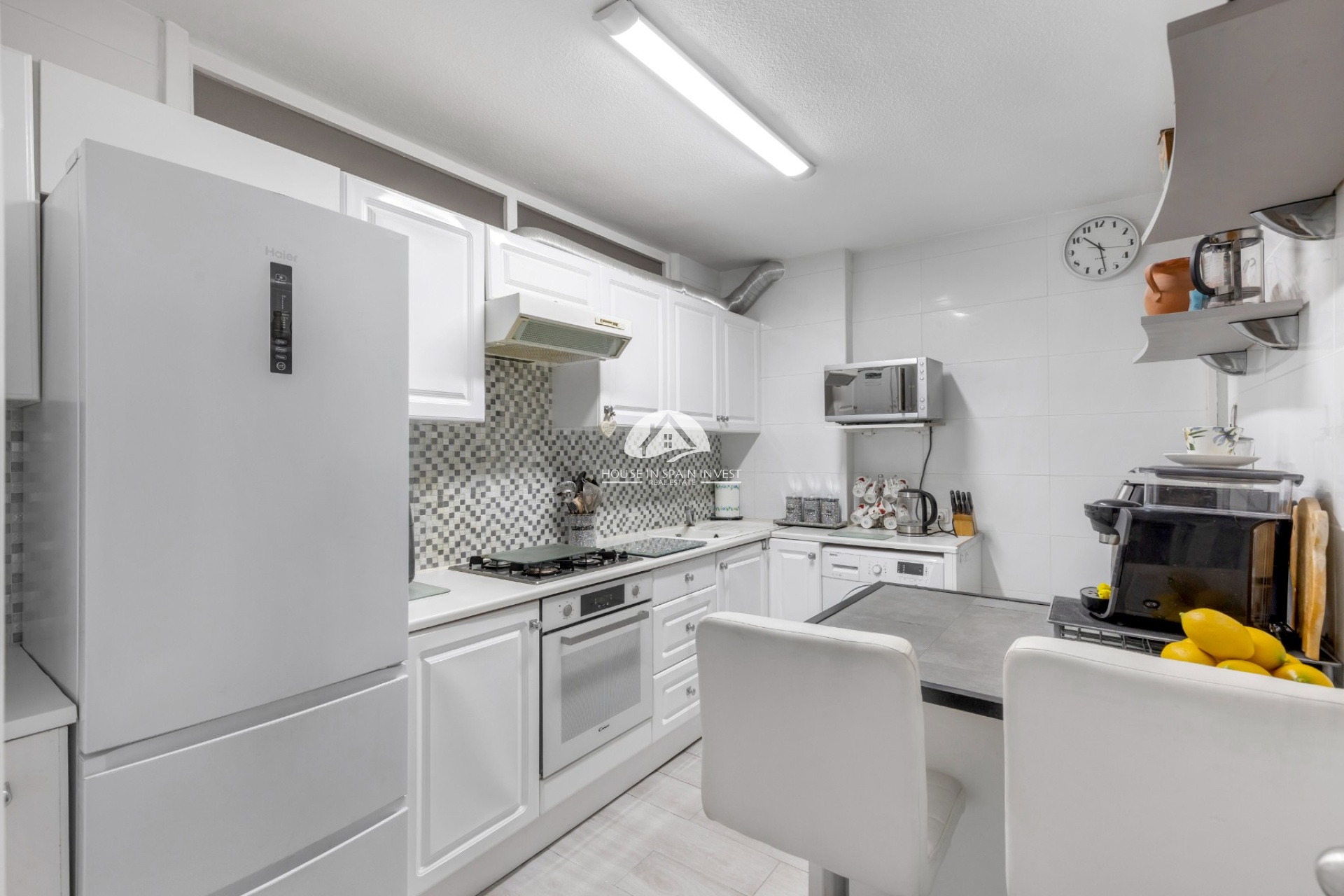 Resale - Apartment  - Torrevieja - Playa del Cura