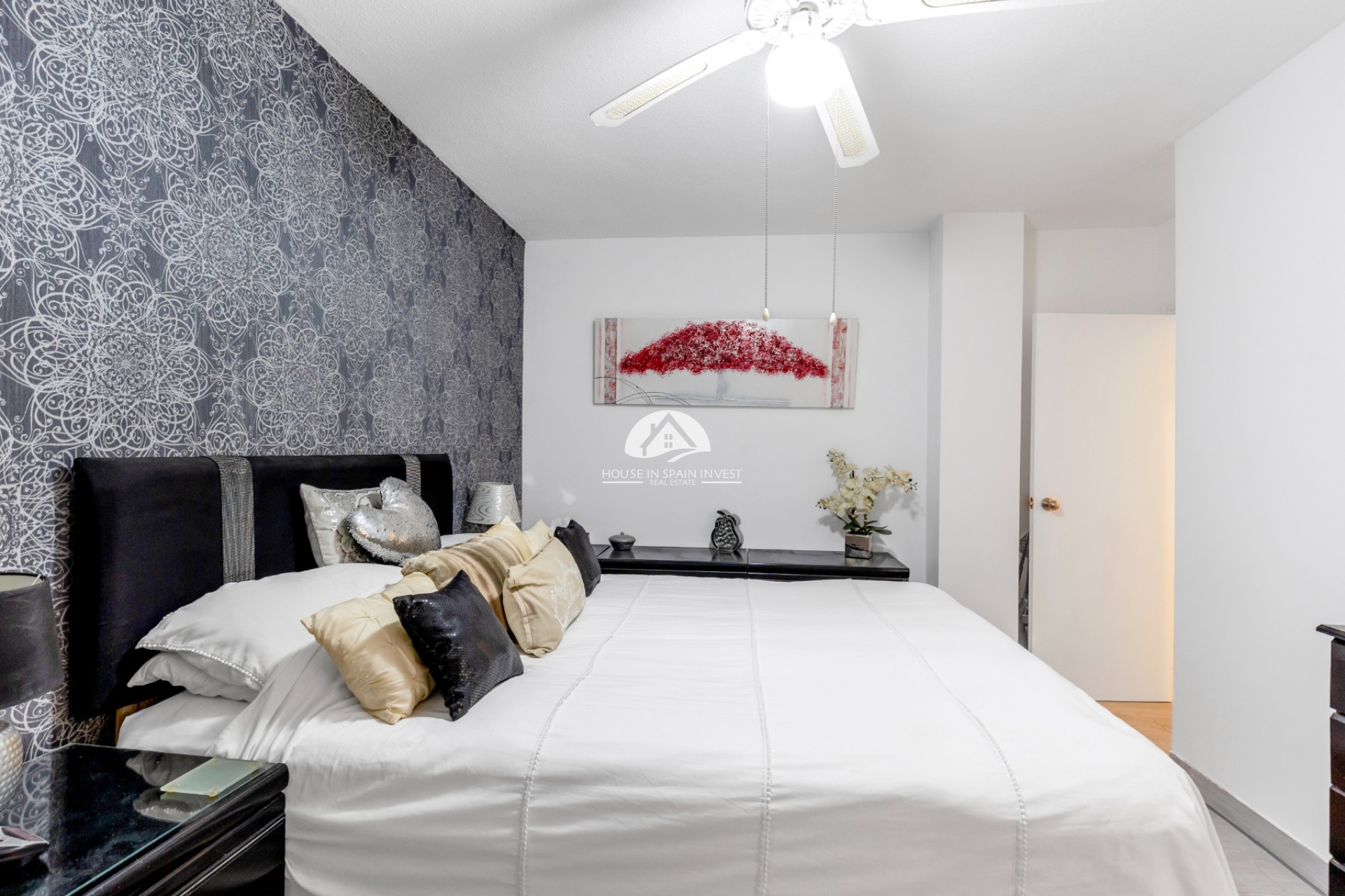 Resale - Apartment  - Torrevieja - Playa del Cura