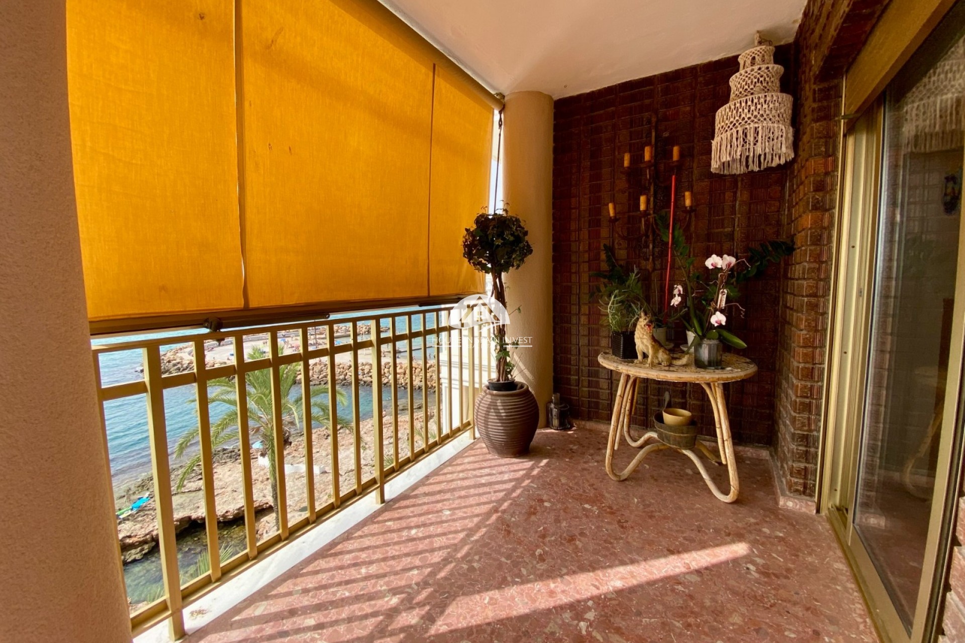 Resale - Apartment  - Torrevieja - Playa del Cura