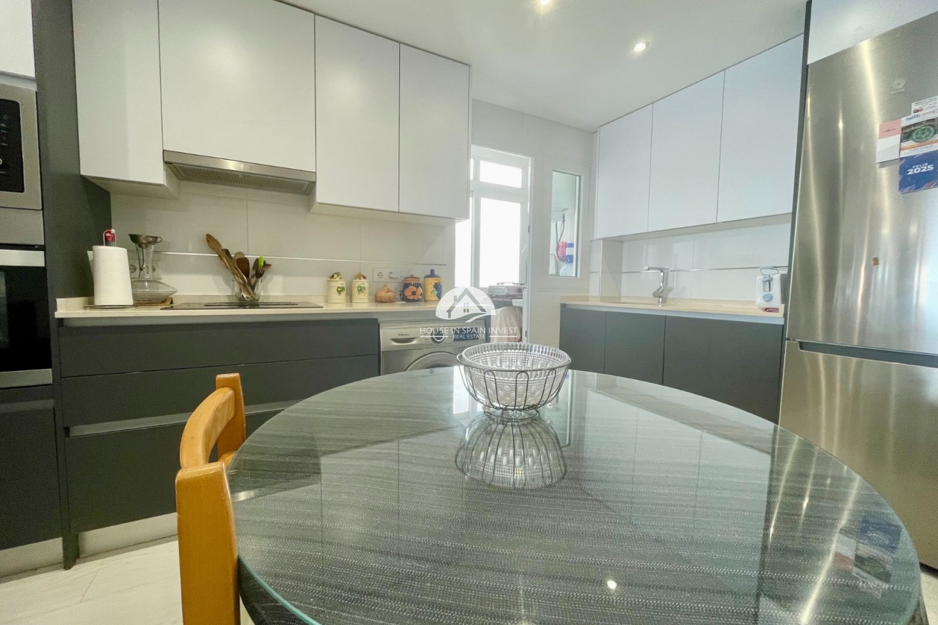 Resale - Apartment  - Torrevieja - Playa del Cura