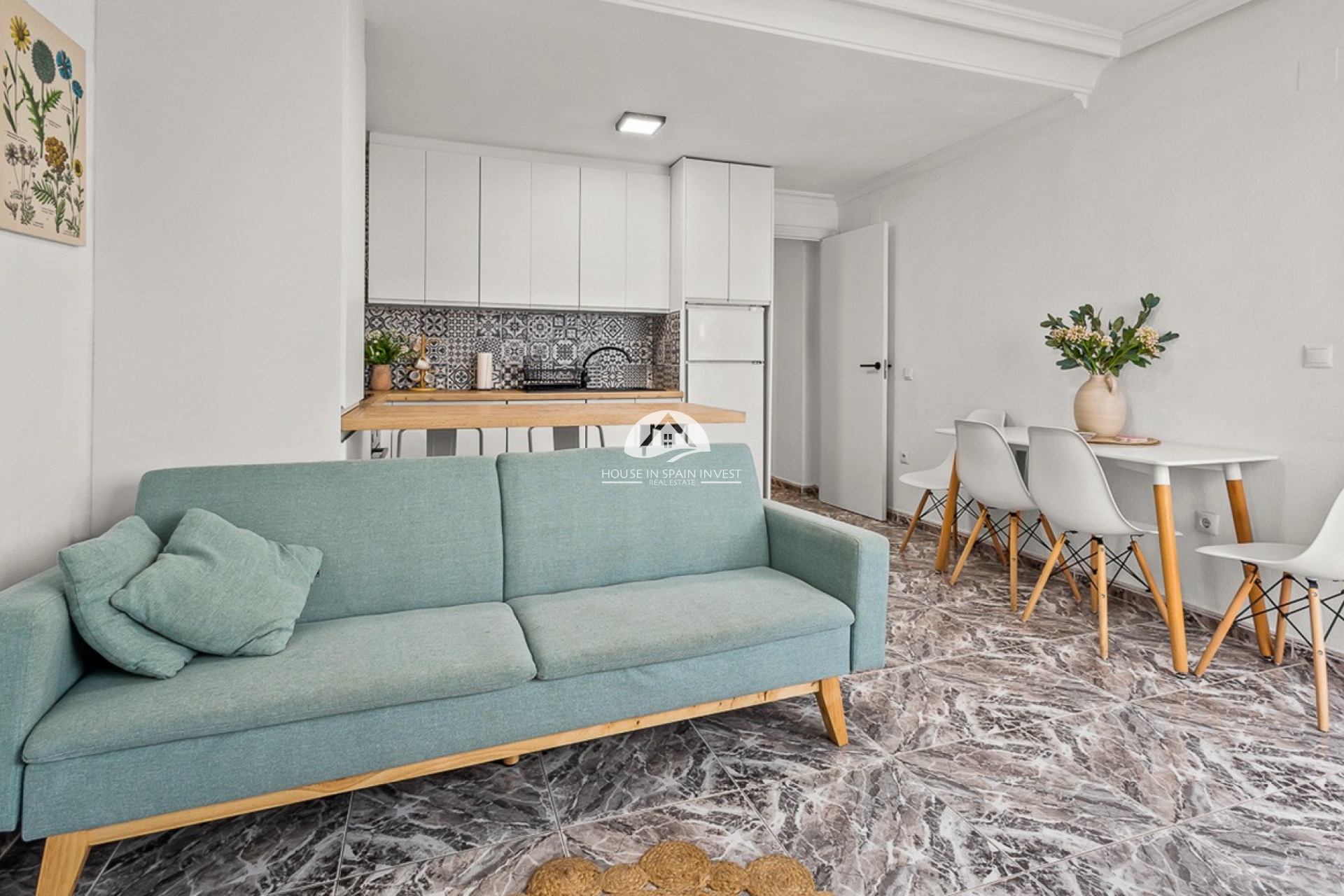 Resale - Apartment  - Torrevieja - Playa del Cura