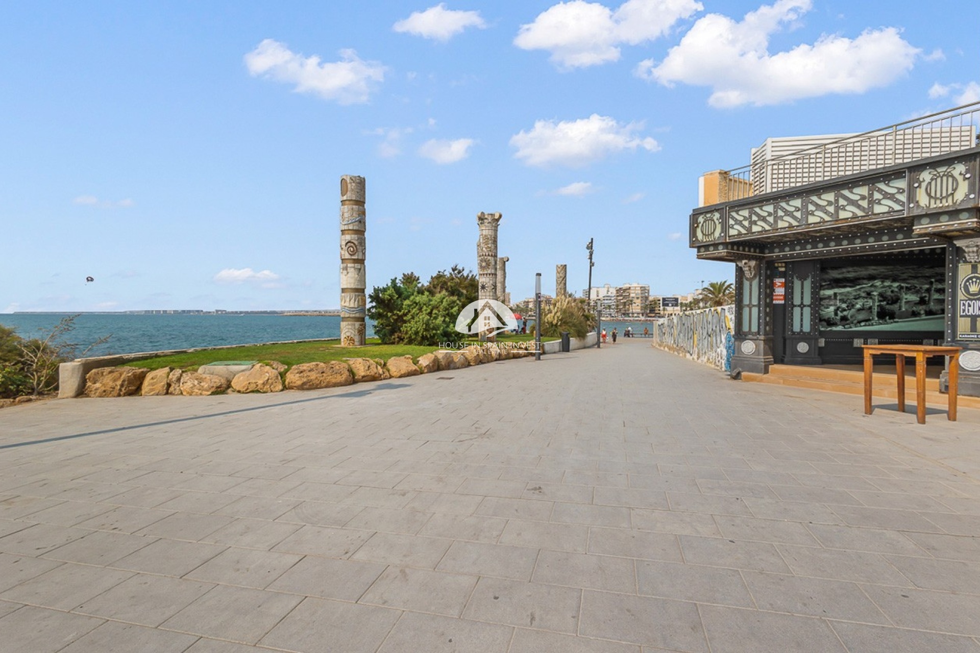 Resale - Apartment  - Torrevieja - Playa del Cura