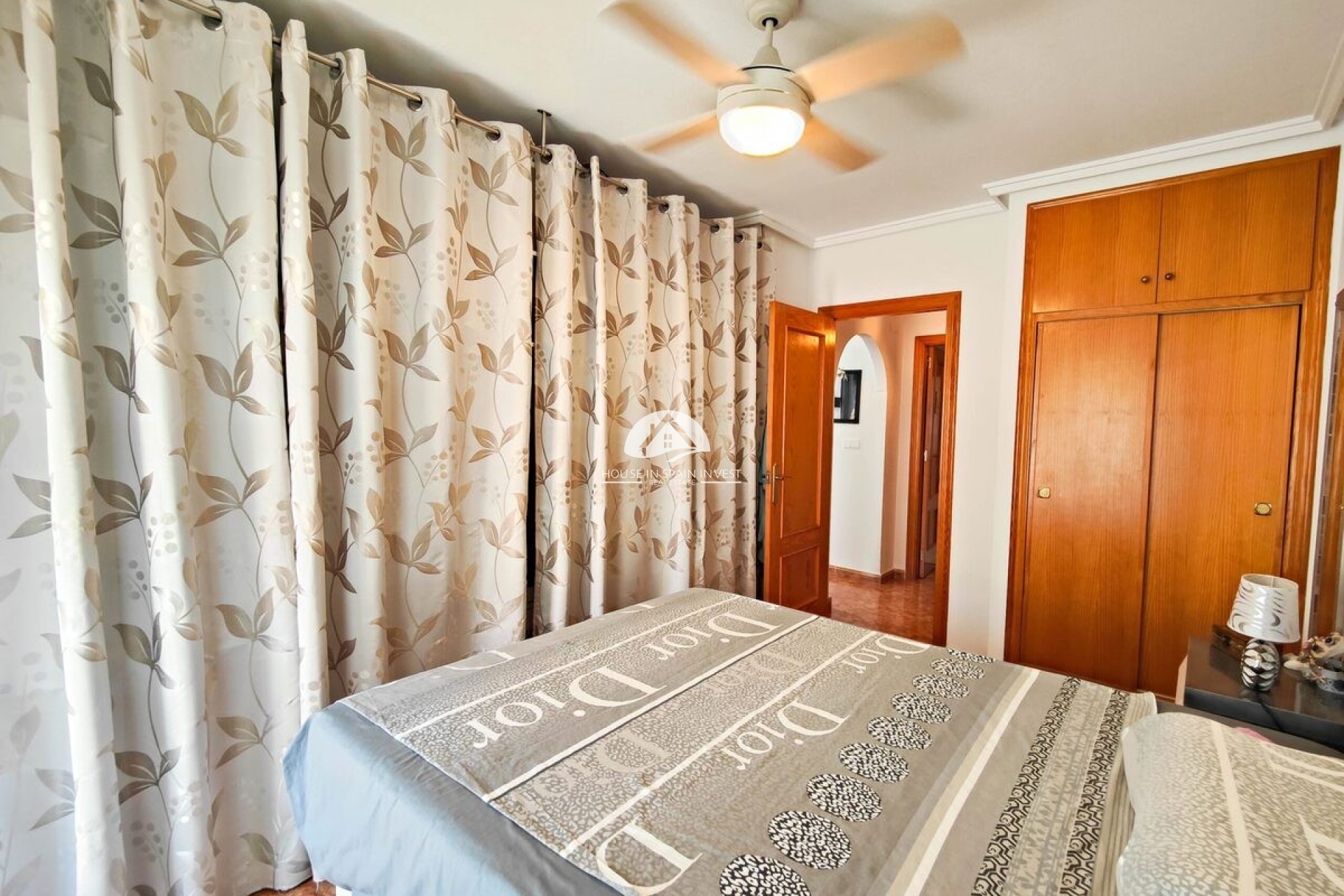 Resale - Apartment  - Torrevieja - Playa del Cura