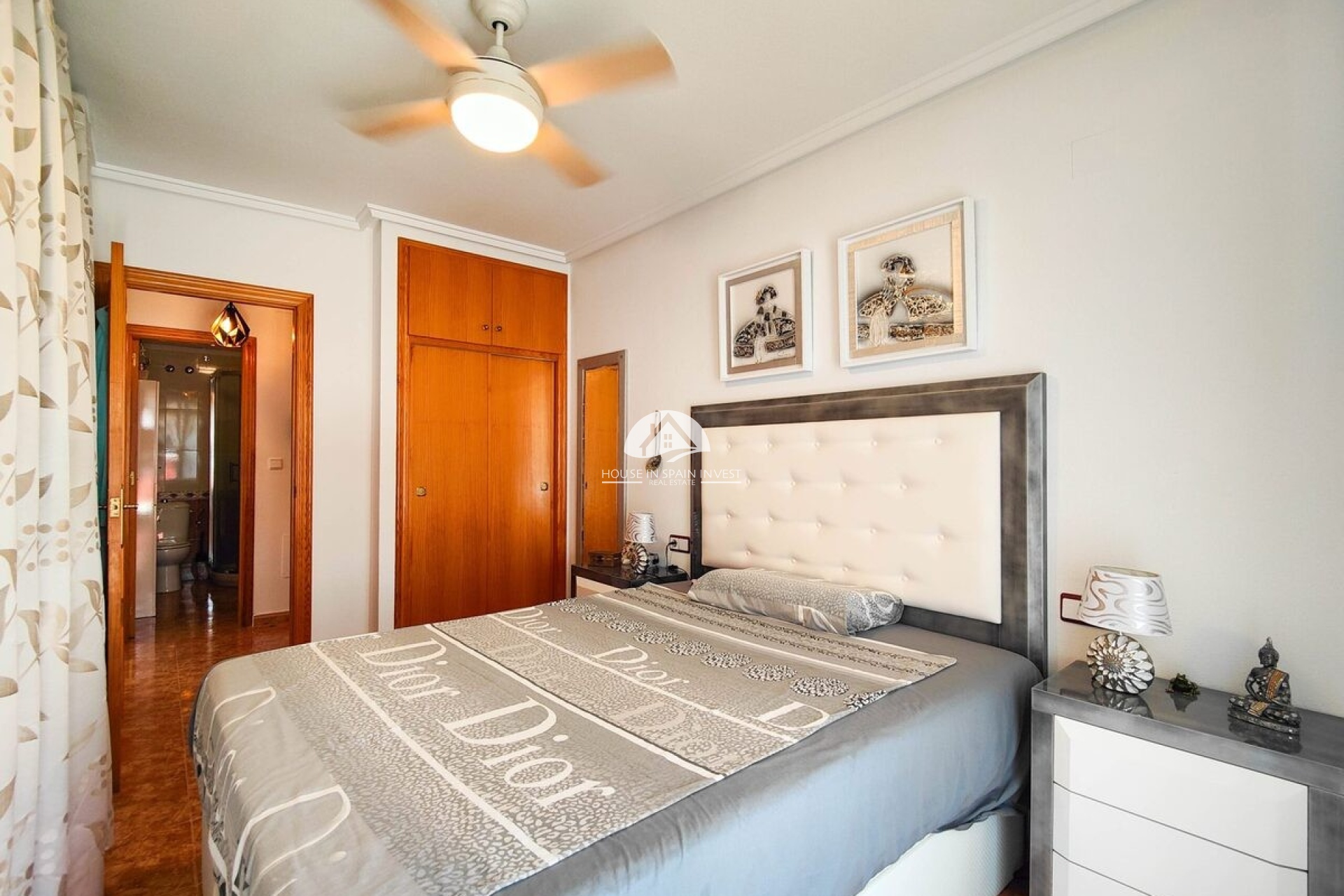 Resale - Apartment  - Torrevieja - Playa del Cura