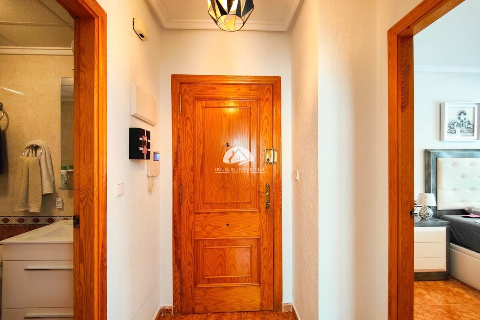 Resale - Apartment  - Torrevieja - Playa del Cura