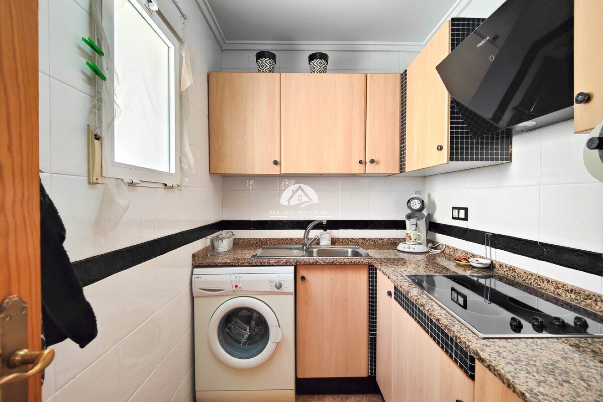 Resale - Apartment  - Torrevieja - Playa del Cura