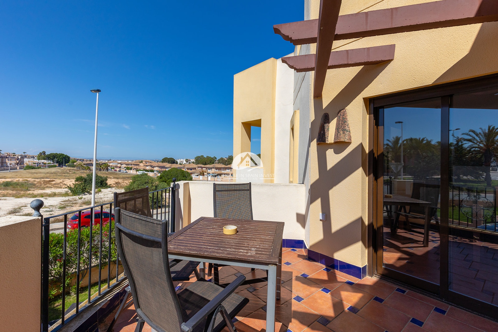 Resale - Apartment  - Torrevieja - Punta Prima  