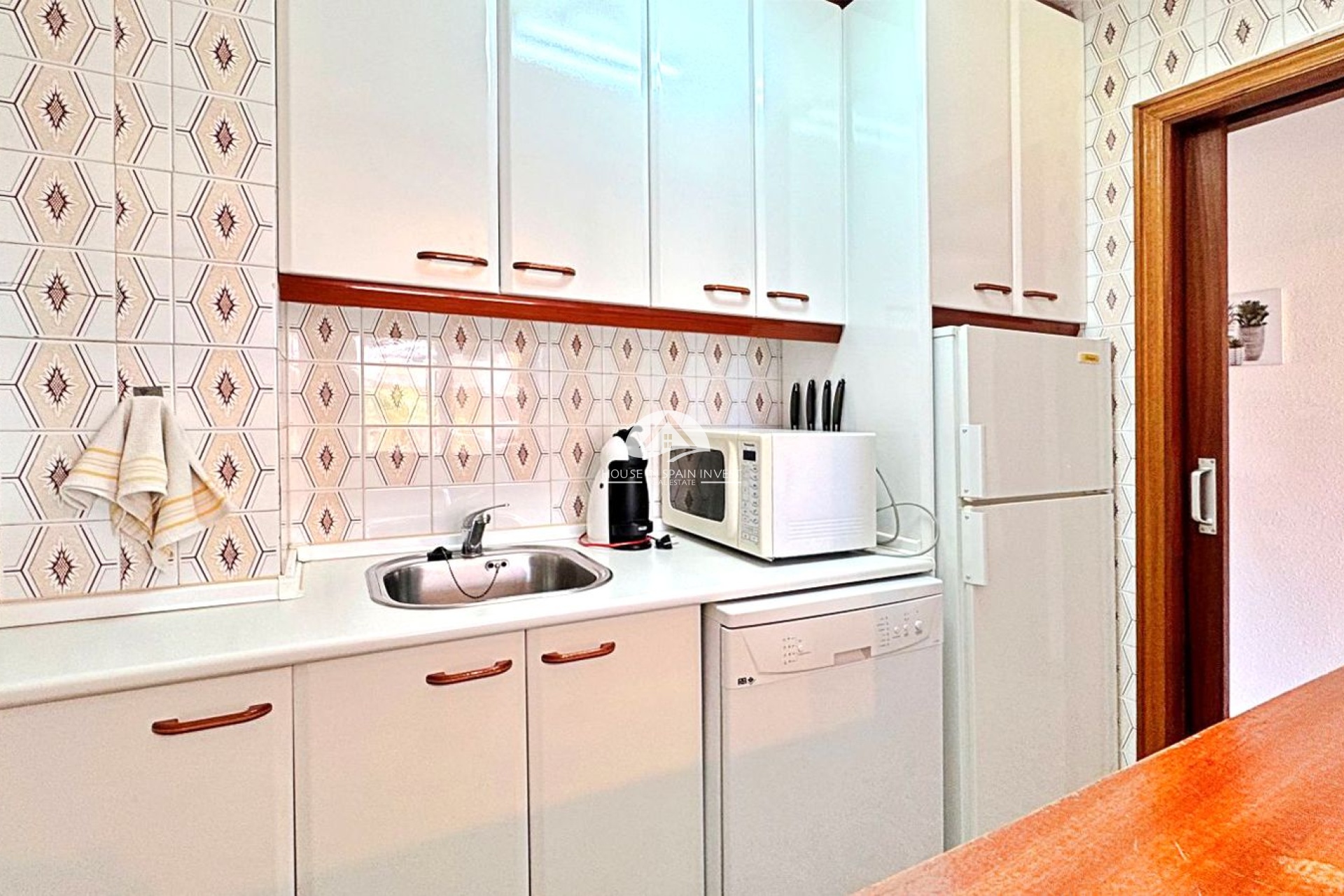 Resale - Apartment  - Torrevieja - Punta Prima  