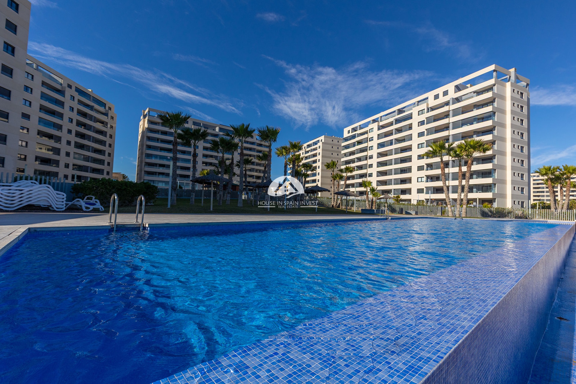 Resale - Apartment  - Torrevieja - Punta Prima  