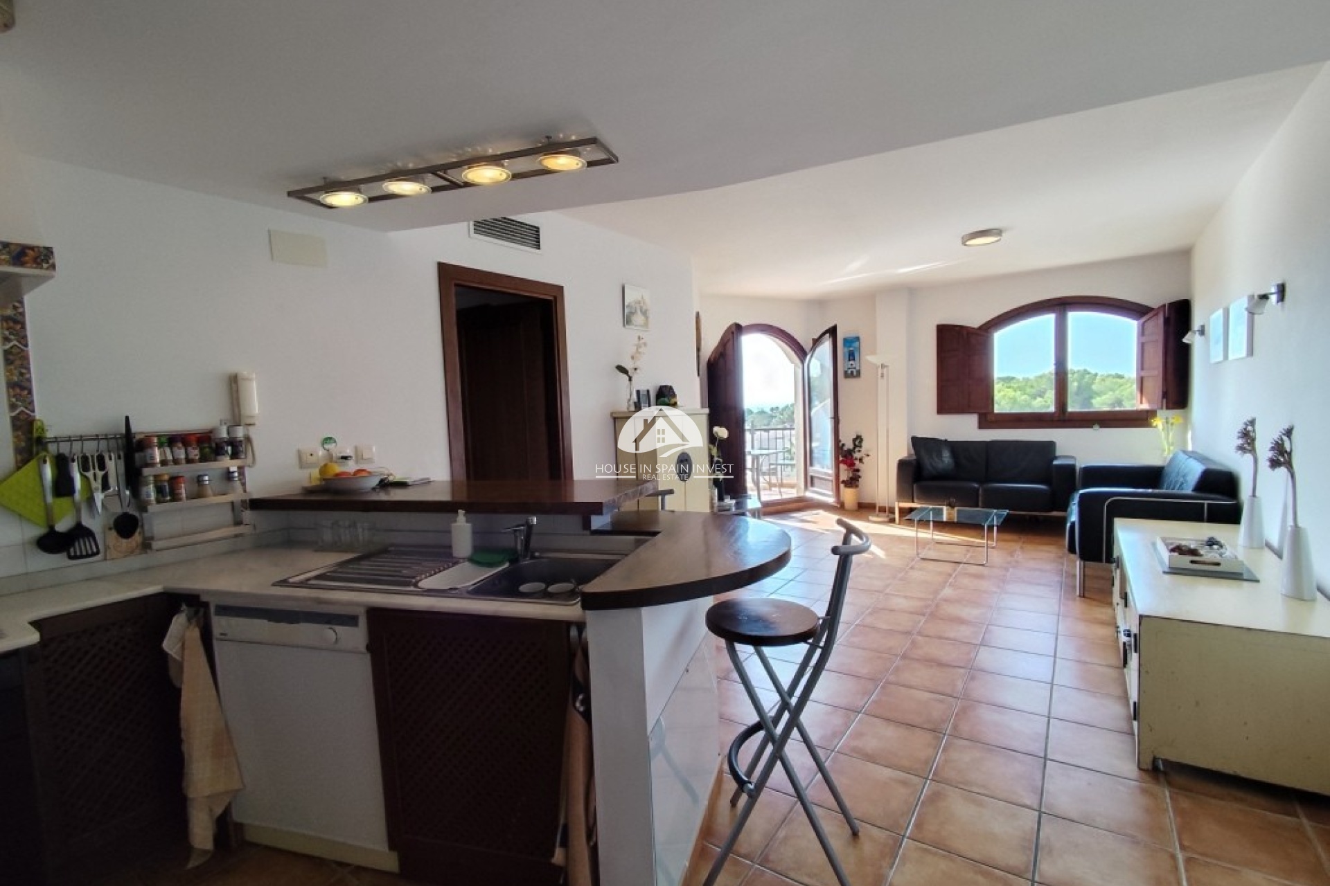 Resale - Apartment  - Torrevieja - Punta Prima  