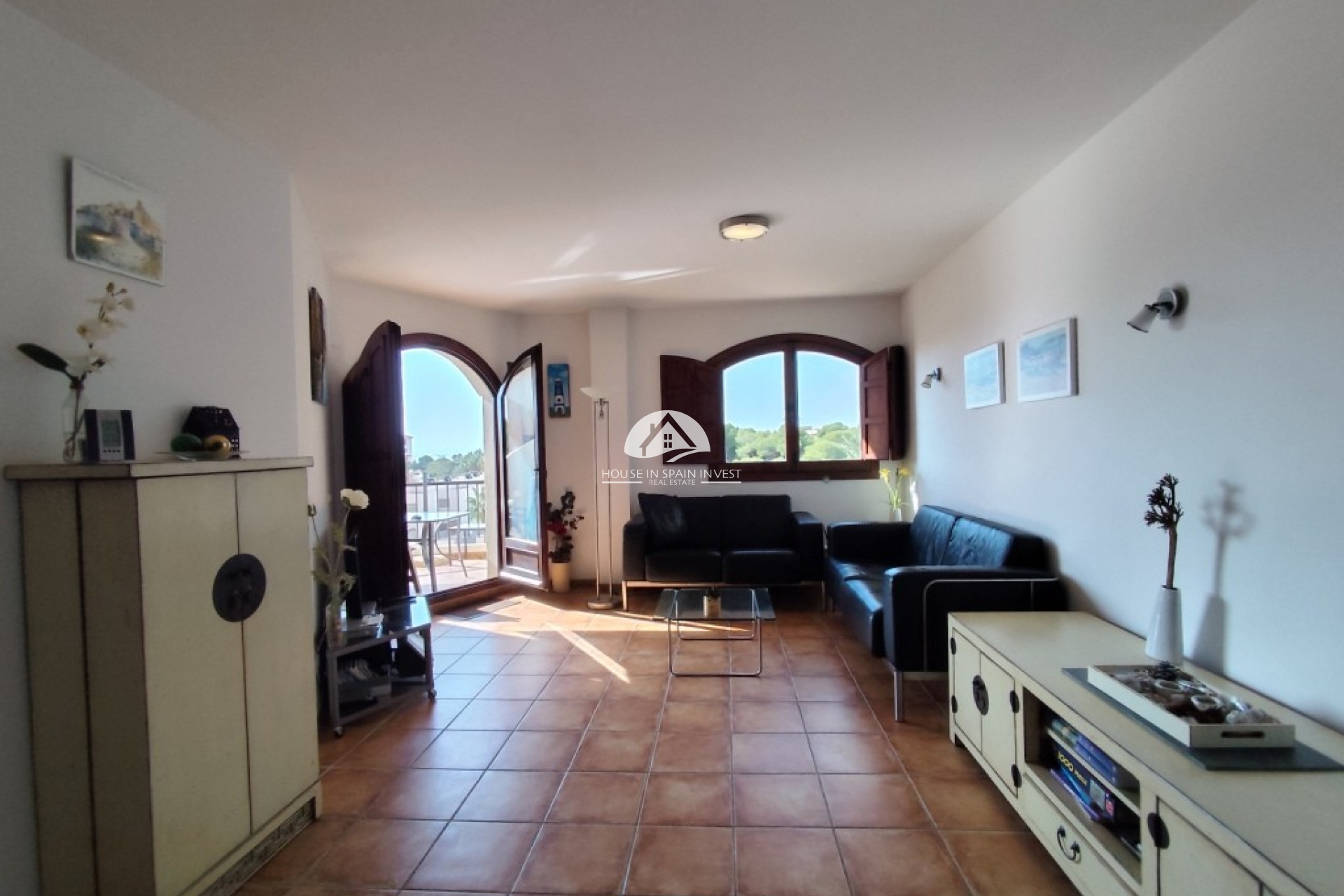 Resale - Apartment  - Torrevieja - Punta Prima  