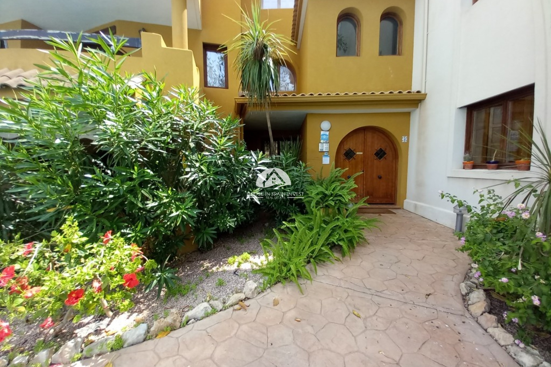 Resale - Apartment  - Torrevieja - Punta Prima  