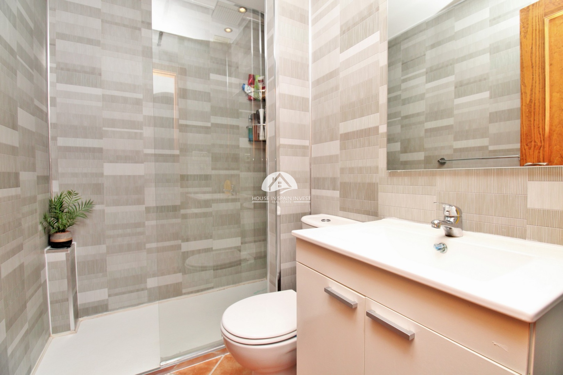 Resale - Apartment  - Torrevieja - Punta Prima  