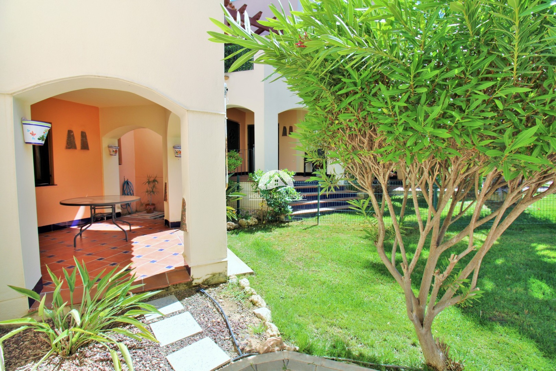 Resale - Apartment  - Torrevieja - Punta Prima  