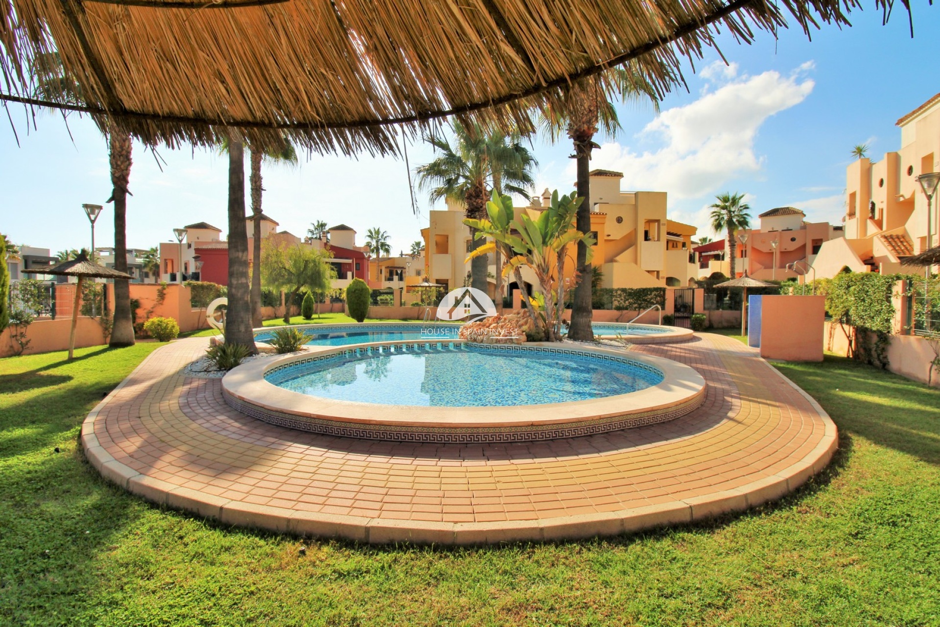 Resale - Apartment  - Torrevieja - Punta Prima  