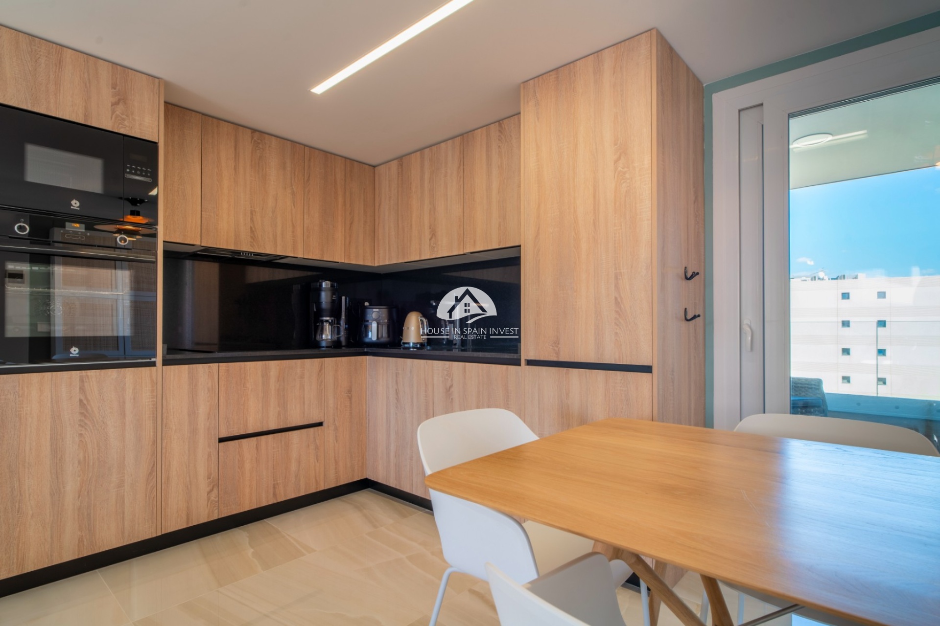 Resale - Apartment  - Torrevieja - Punta Prima  