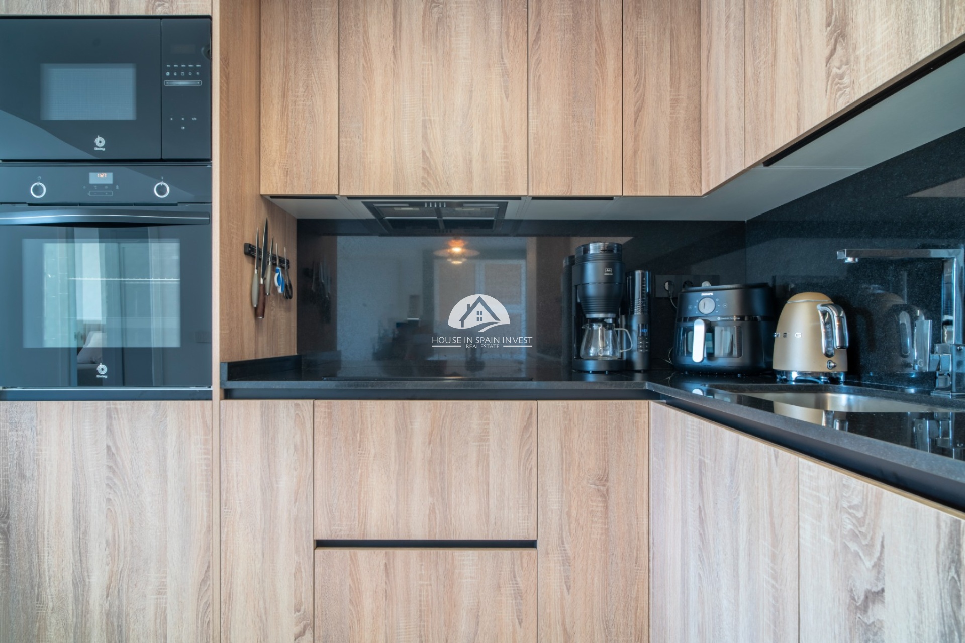 Resale - Apartment  - Torrevieja - Punta Prima  