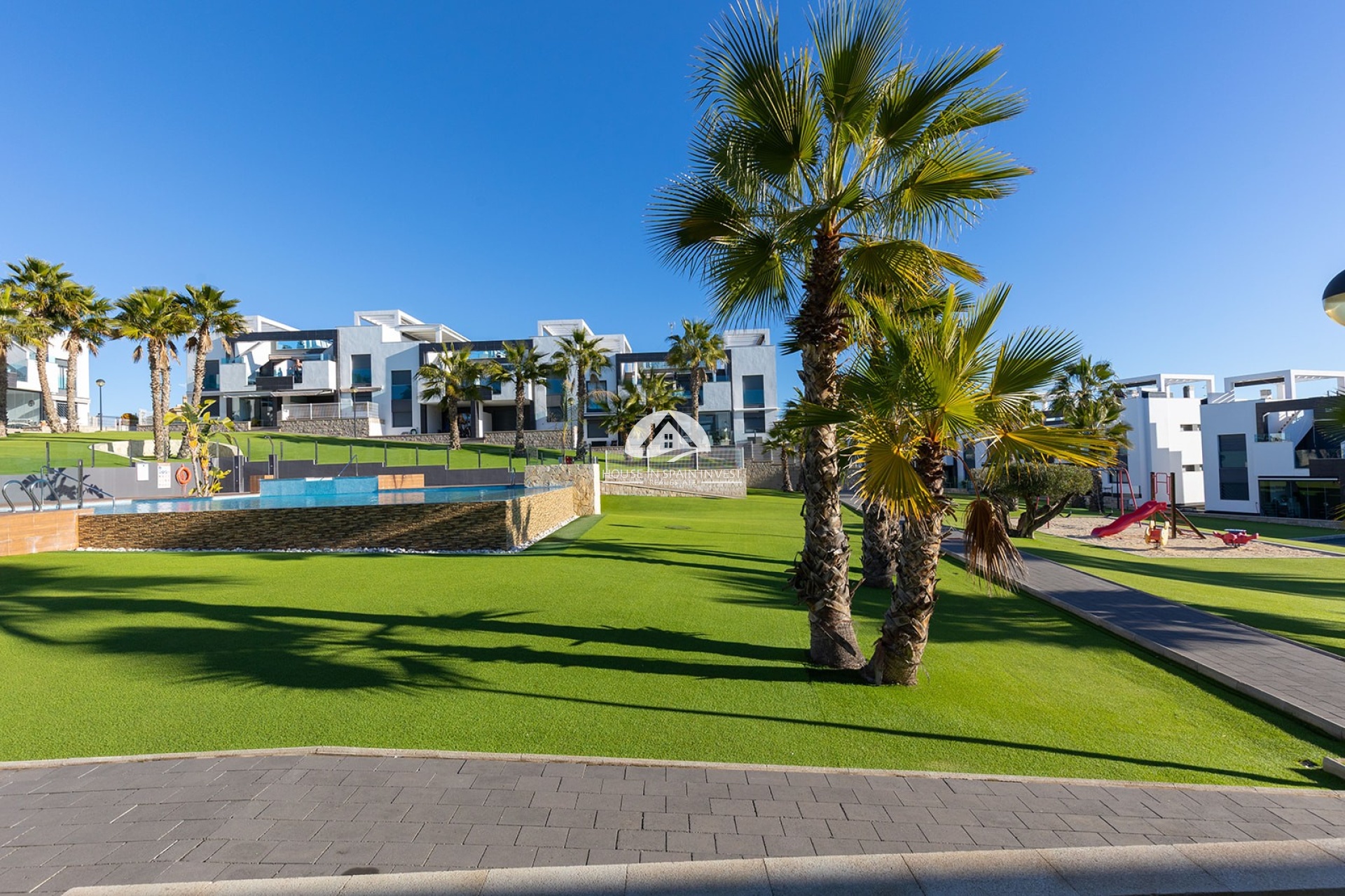 Resale - Apartment  - Torrevieja - Punta Prima  
