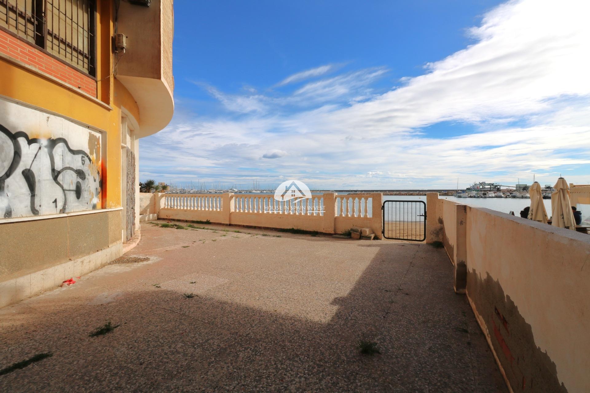 Resale - Commercial Unit - Torrevieja - Centro