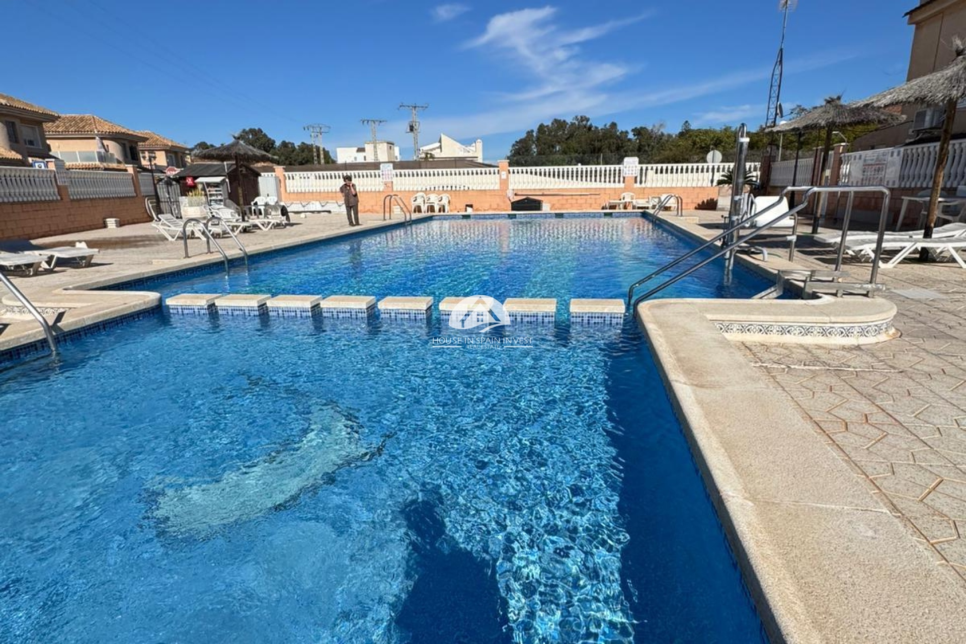 Resale - Ground floor bungalow - Torrevieja - Punta Prima  