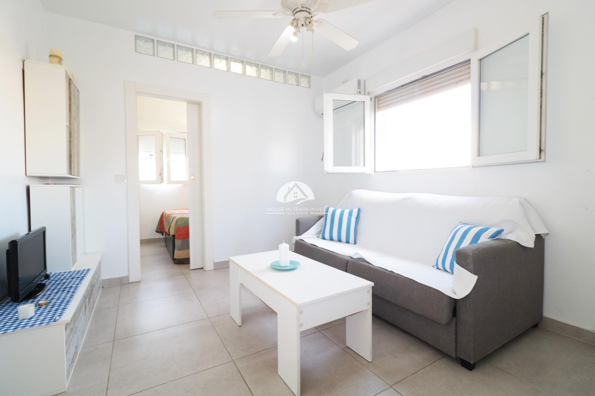 Resale - Studio - Torrevieja - Playa de los Naufragos