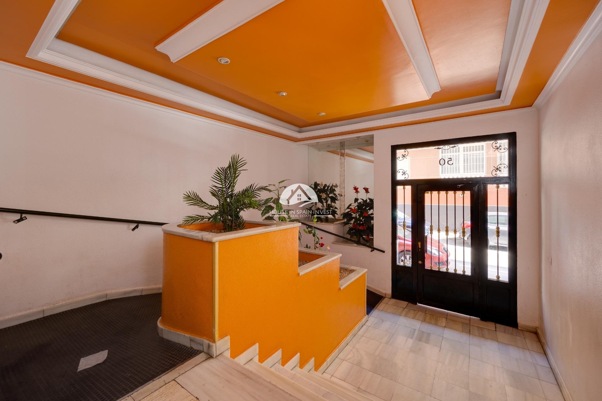 Resale - Studio - Torrevieja - Playa del Cura