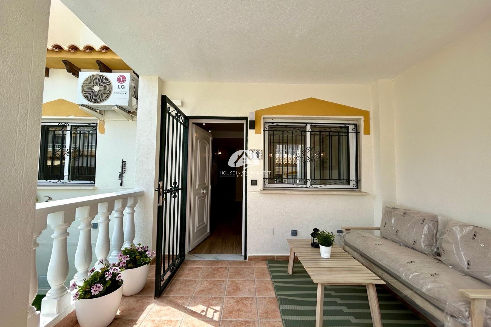 Resale - Townhouse - Orihuela Costa - Playa Flamenca