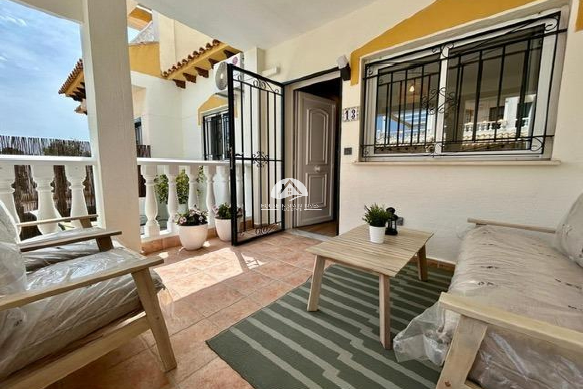 Resale - Townhouse - Orihuela Costa - Playa Flamenca
