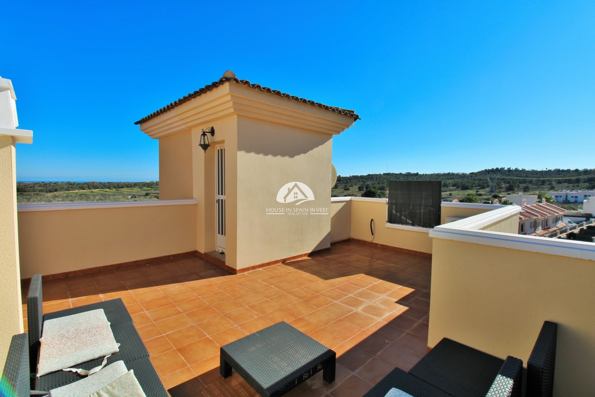 Resale - Townhouse - San Miguel de Salinas