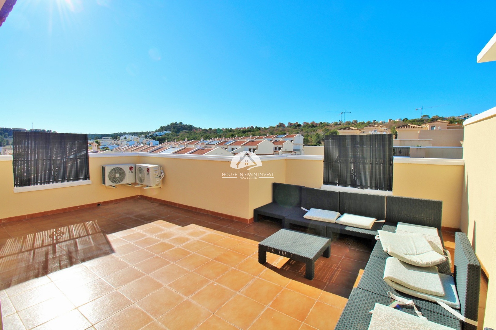 Resale - Townhouse - San Miguel de Salinas
