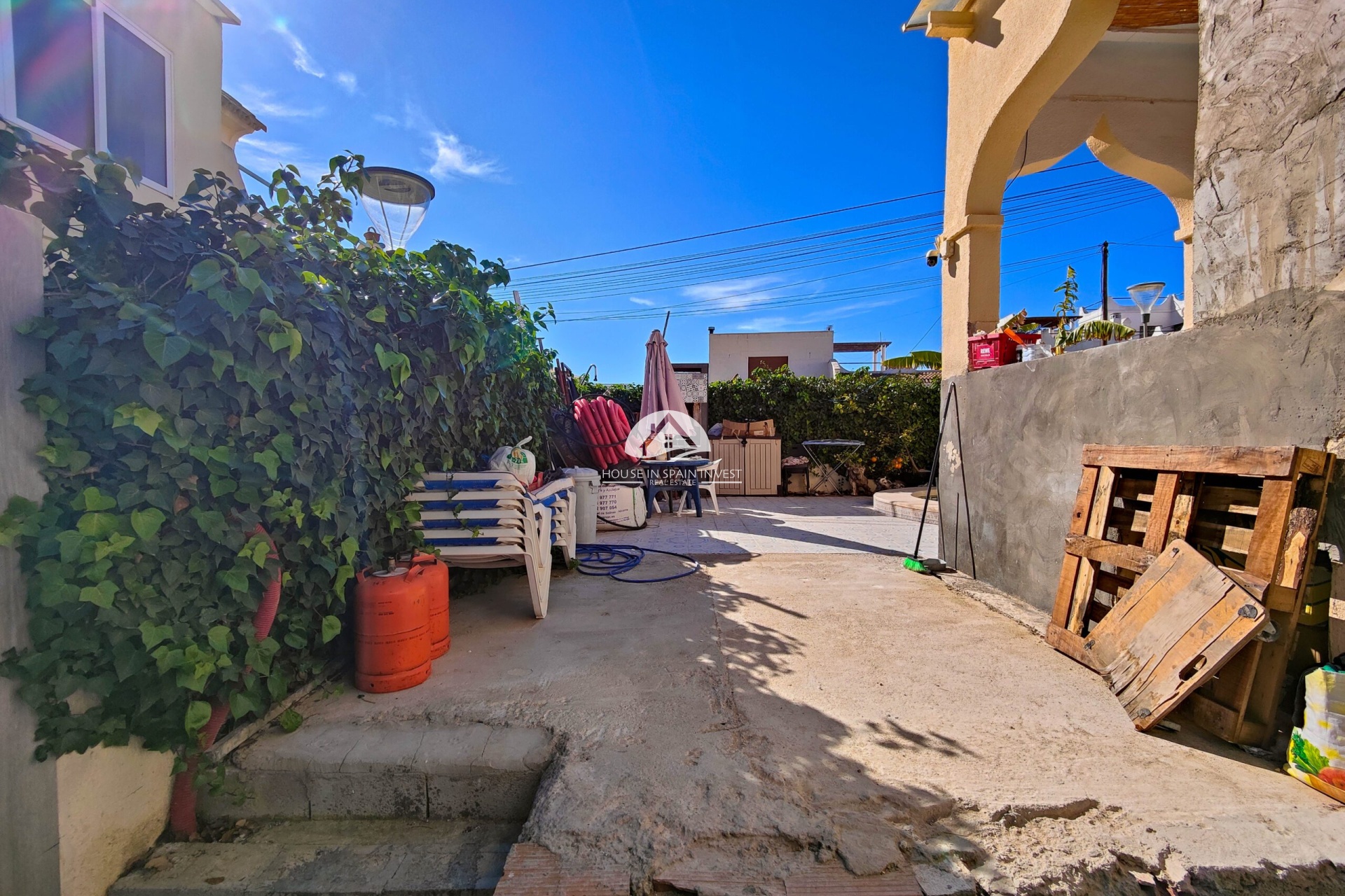 Resale - Townhouse - San Miguel de Salinas