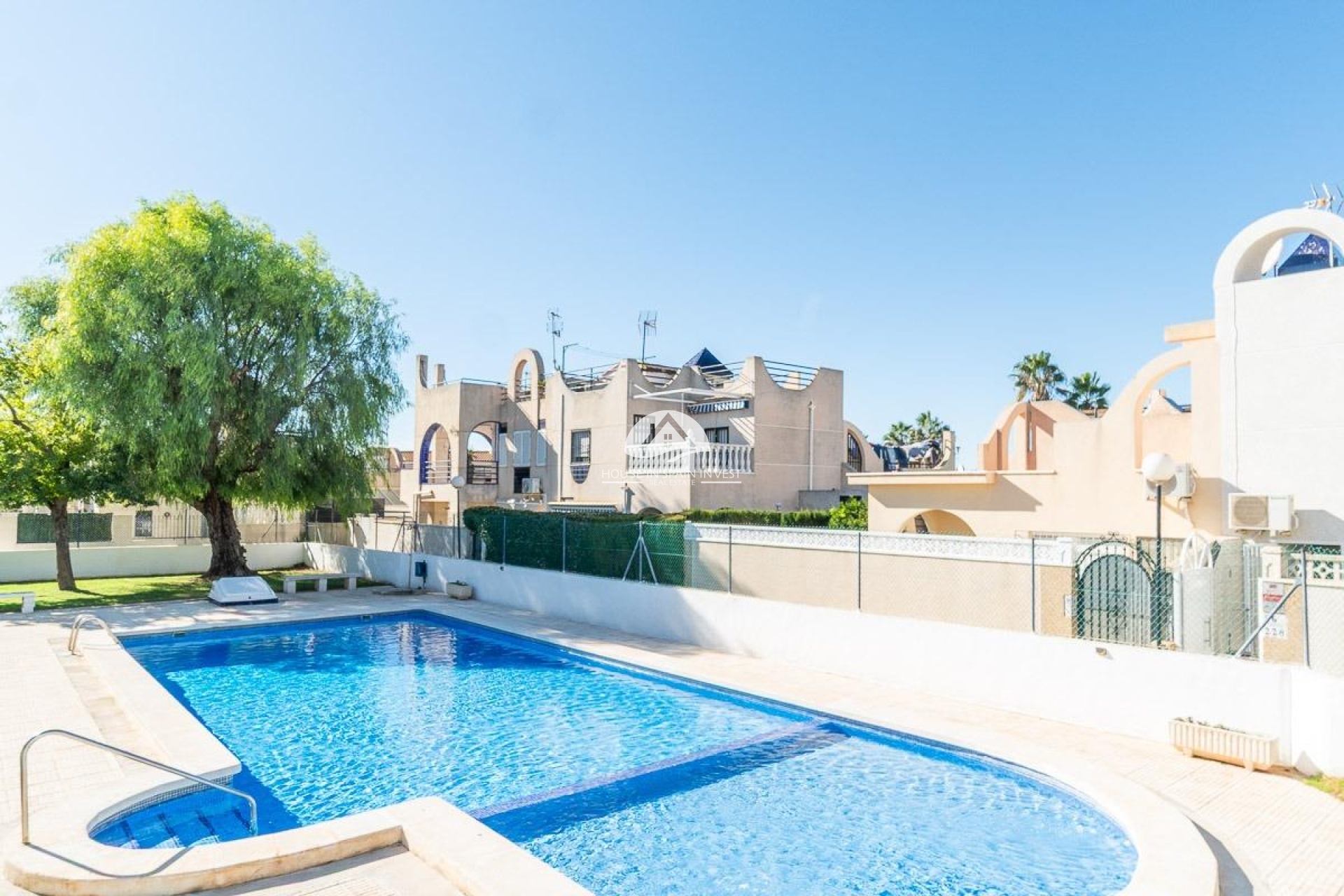 Resale - Townhouse - Torrevieja - Carrefour