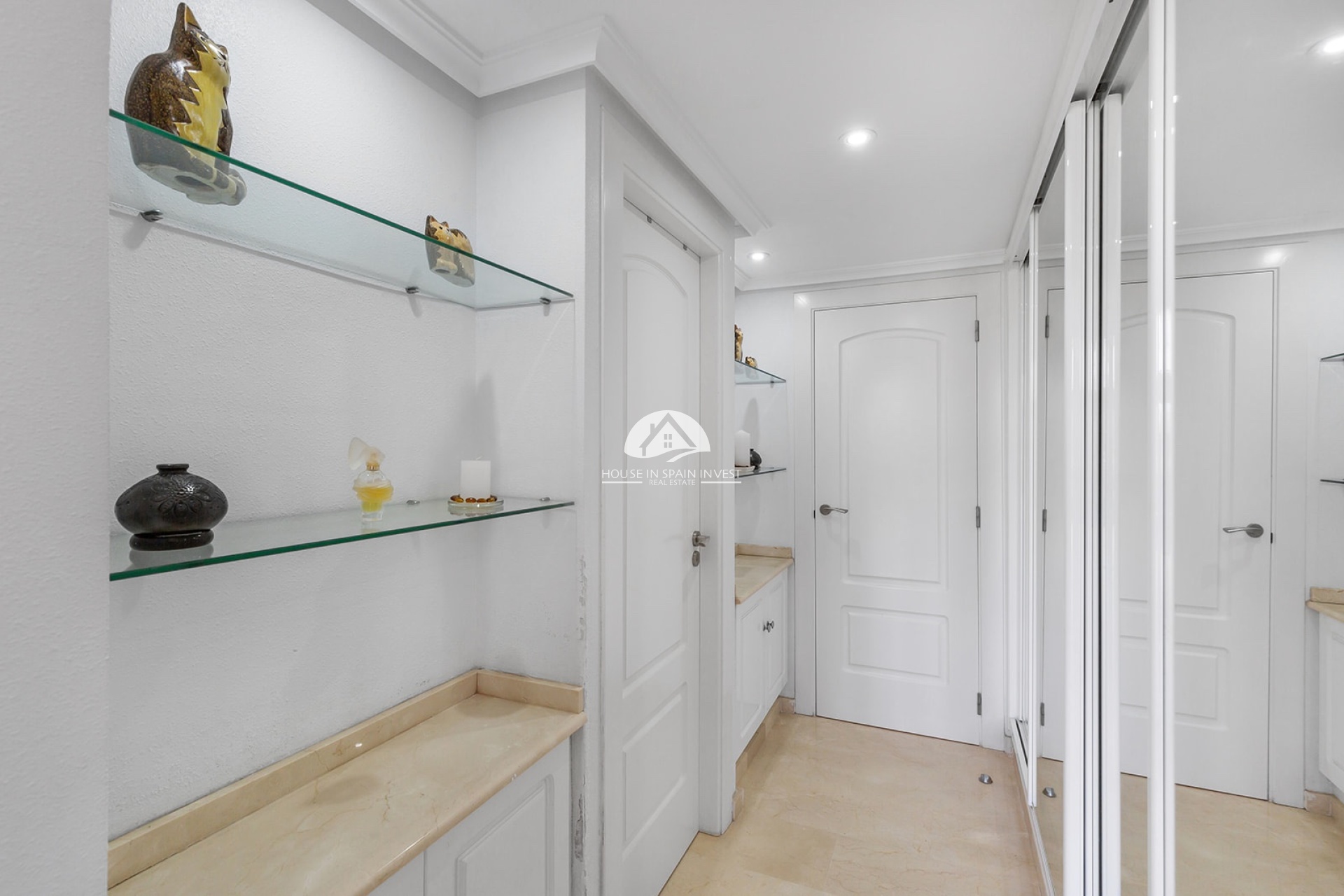 Resale - Villa - Guardamar del Segura - Guardamar - El Raso