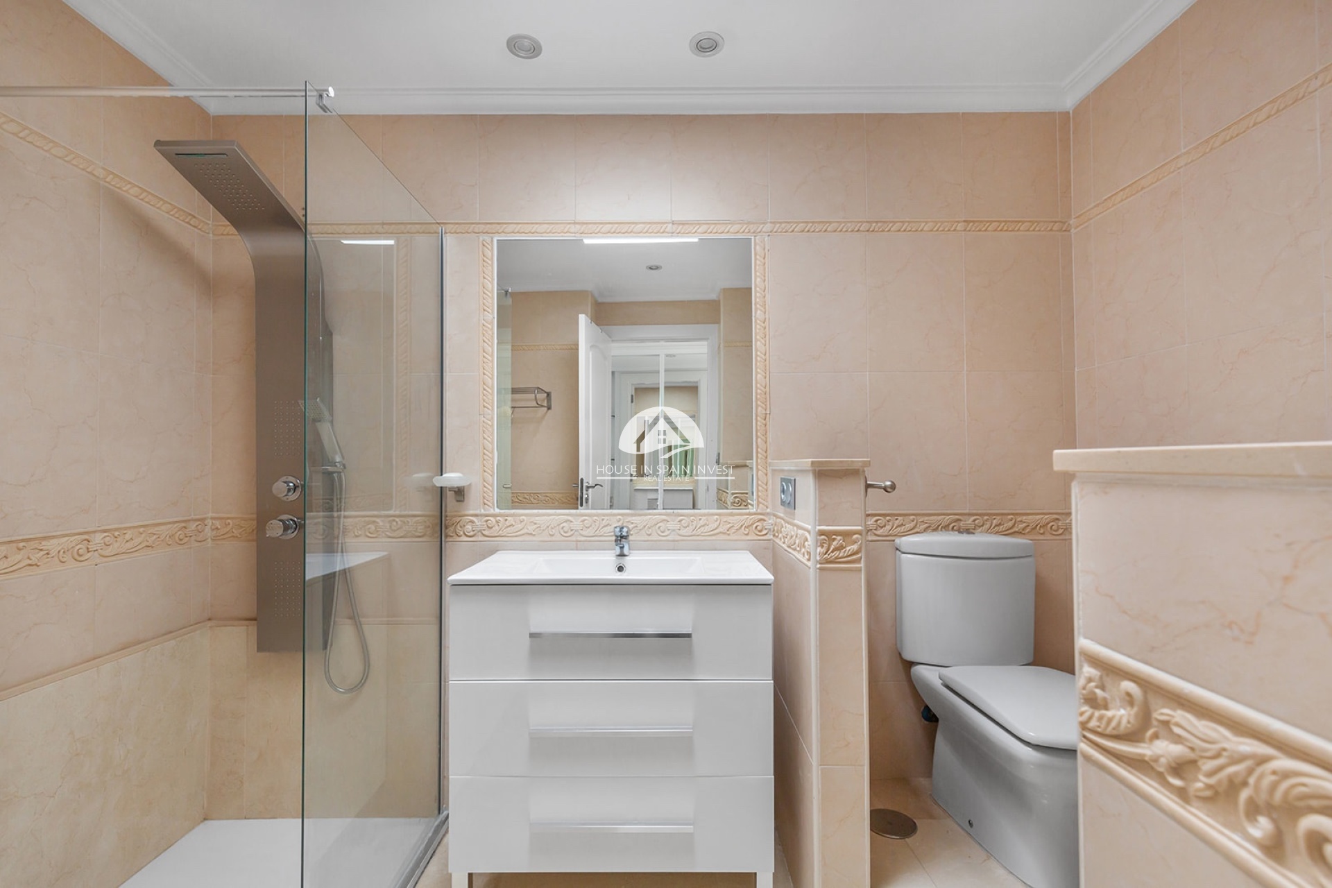 Resale - Villa - Guardamar del Segura - Guardamar - El Raso