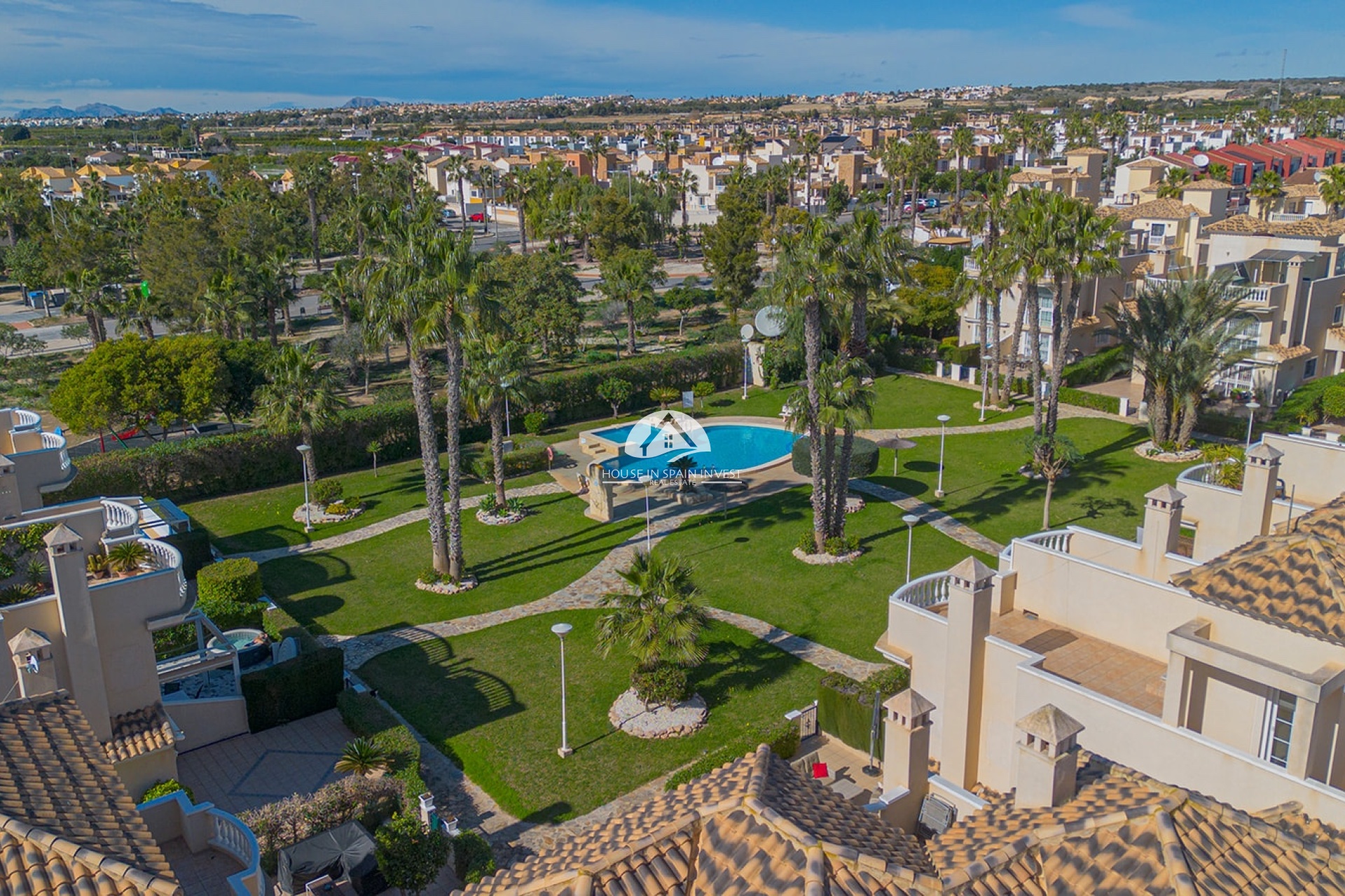 Resale - Villa - Guardamar del Segura - Guardamar - El Raso