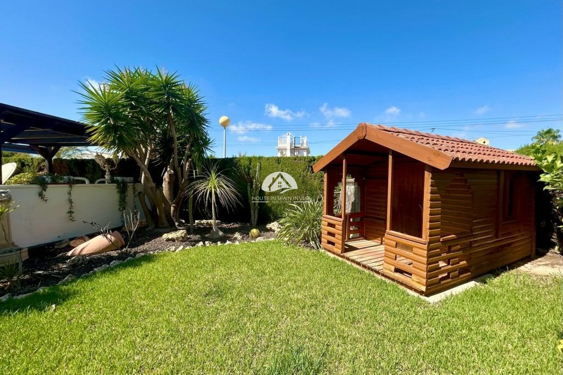 Resale - Villa - Orihuela Costa - Cabo roig  