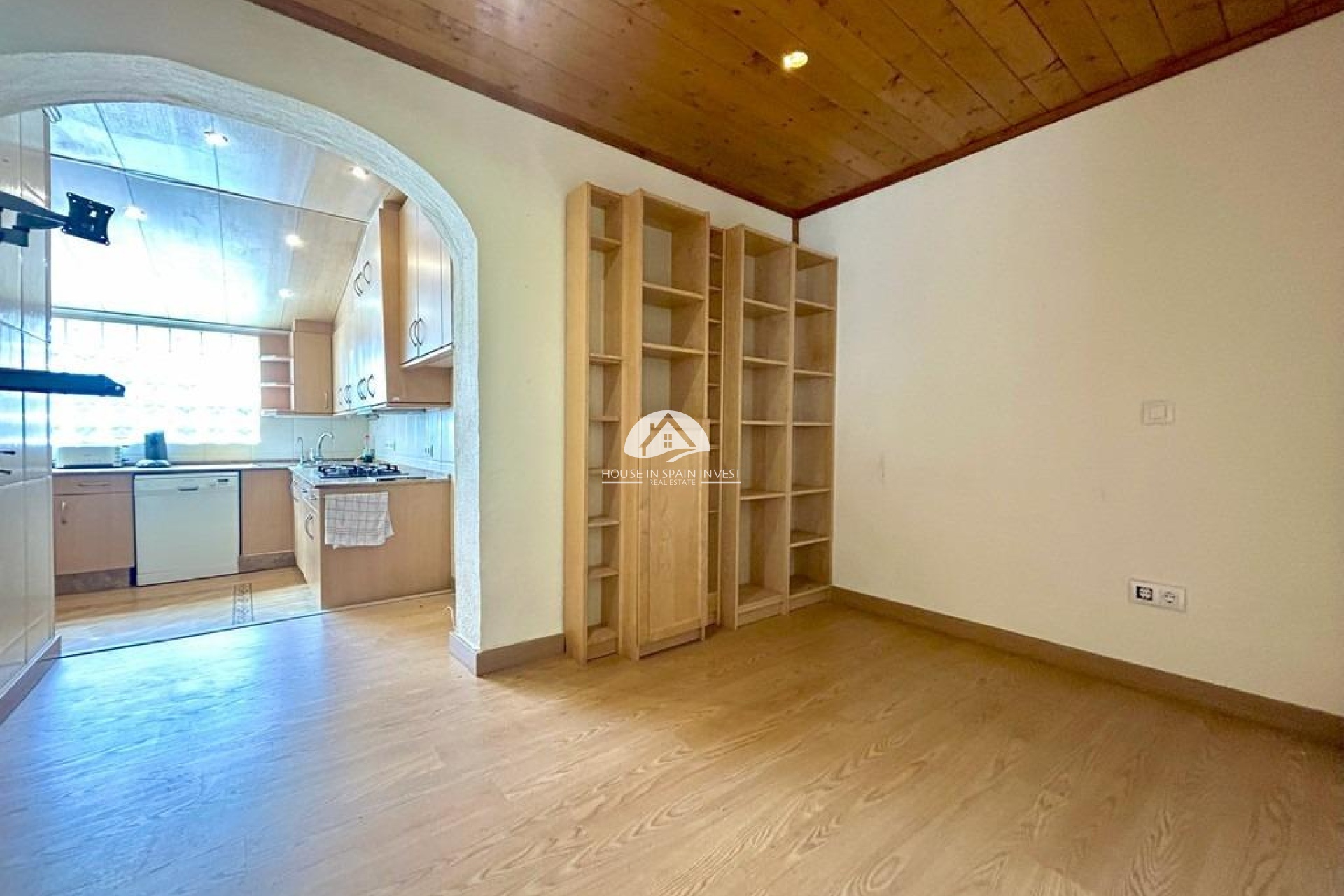 Resale - Villa - Orihuela Costa - Cabo roig  