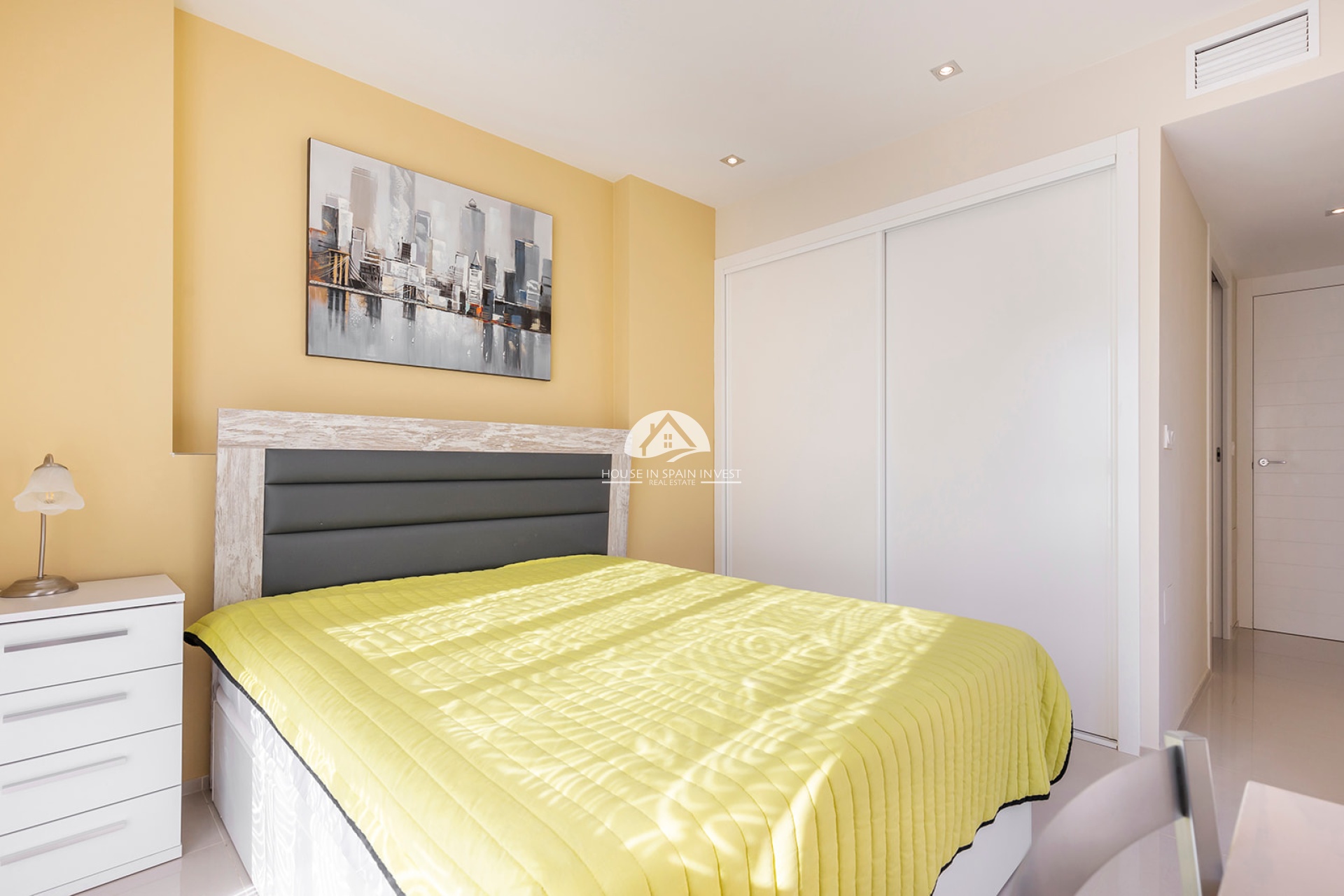 Resale - Villa - Orihuela Costa - La Zenia