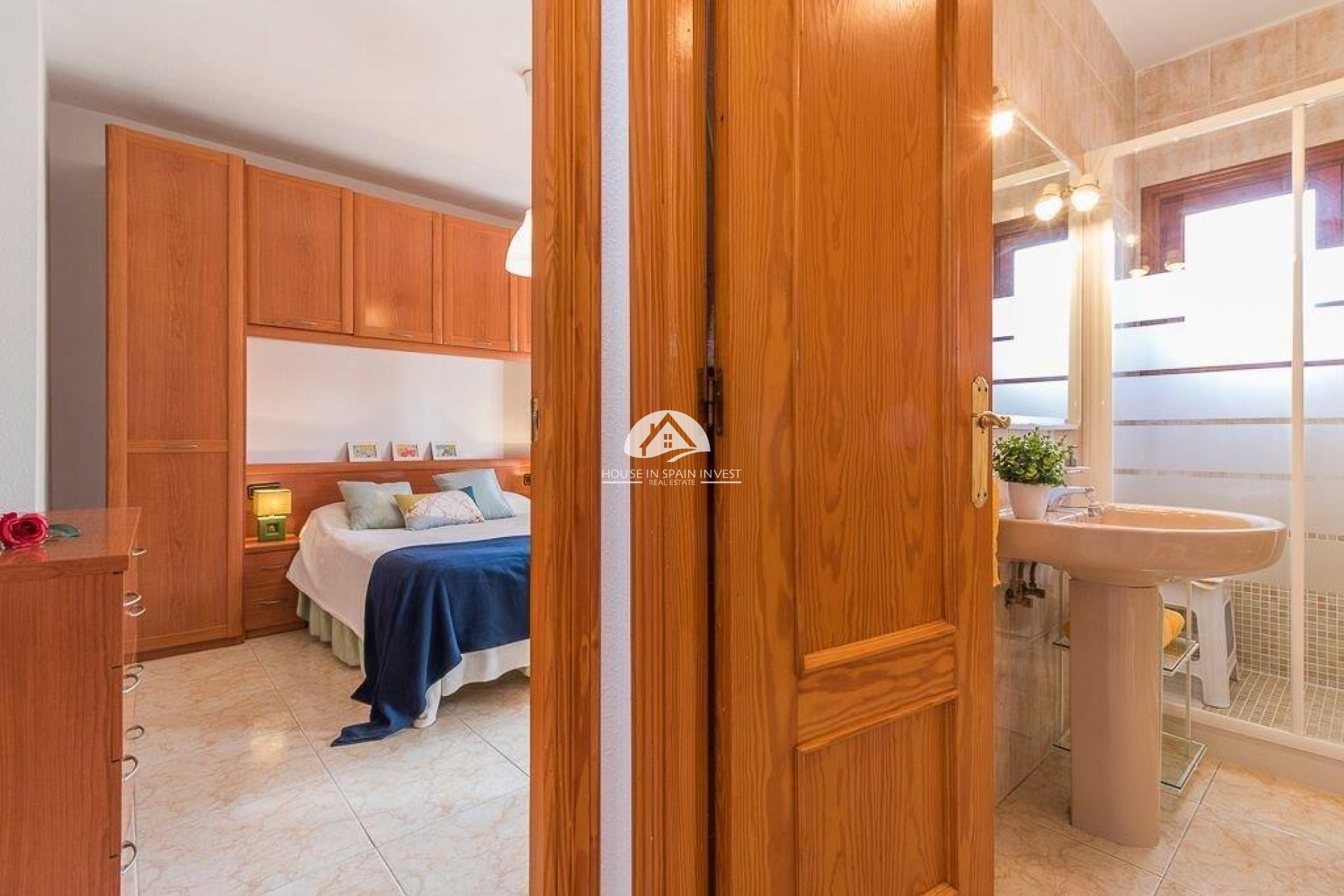 Resale - Villa - Orihuela Costa - La Zenia