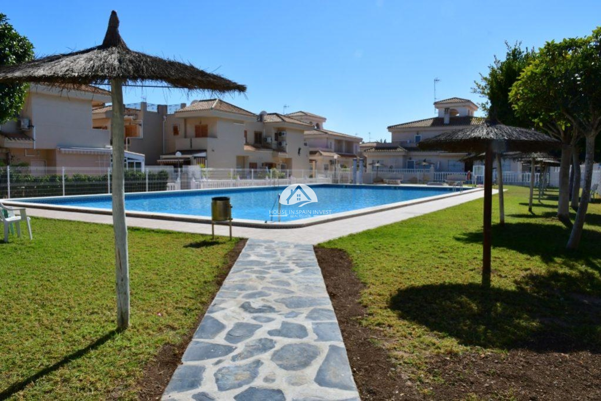 Resale - Villa - Orihuela Costa - La Zenia