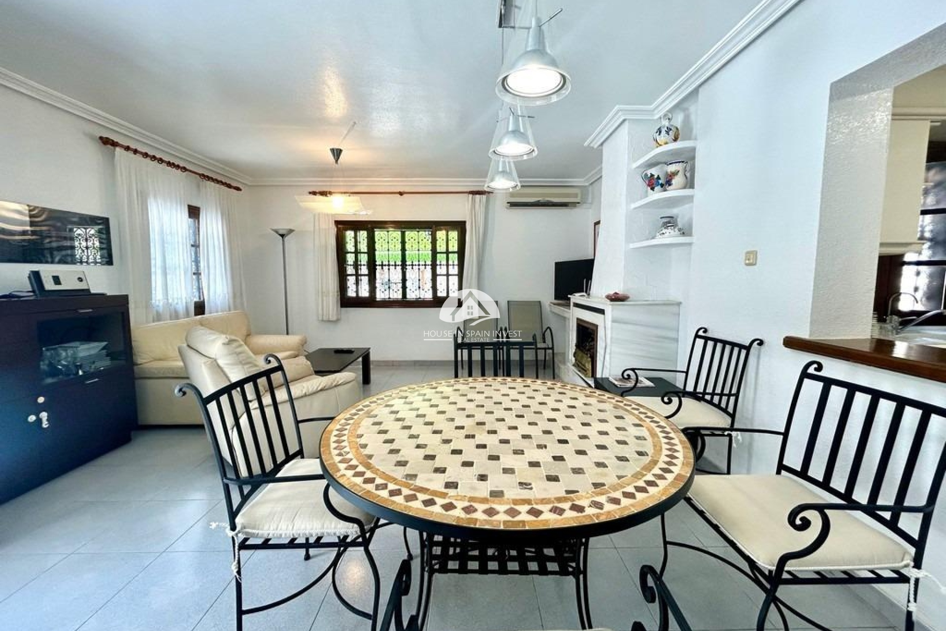 Resale - Villa - Orihuela Costa - La Zenia