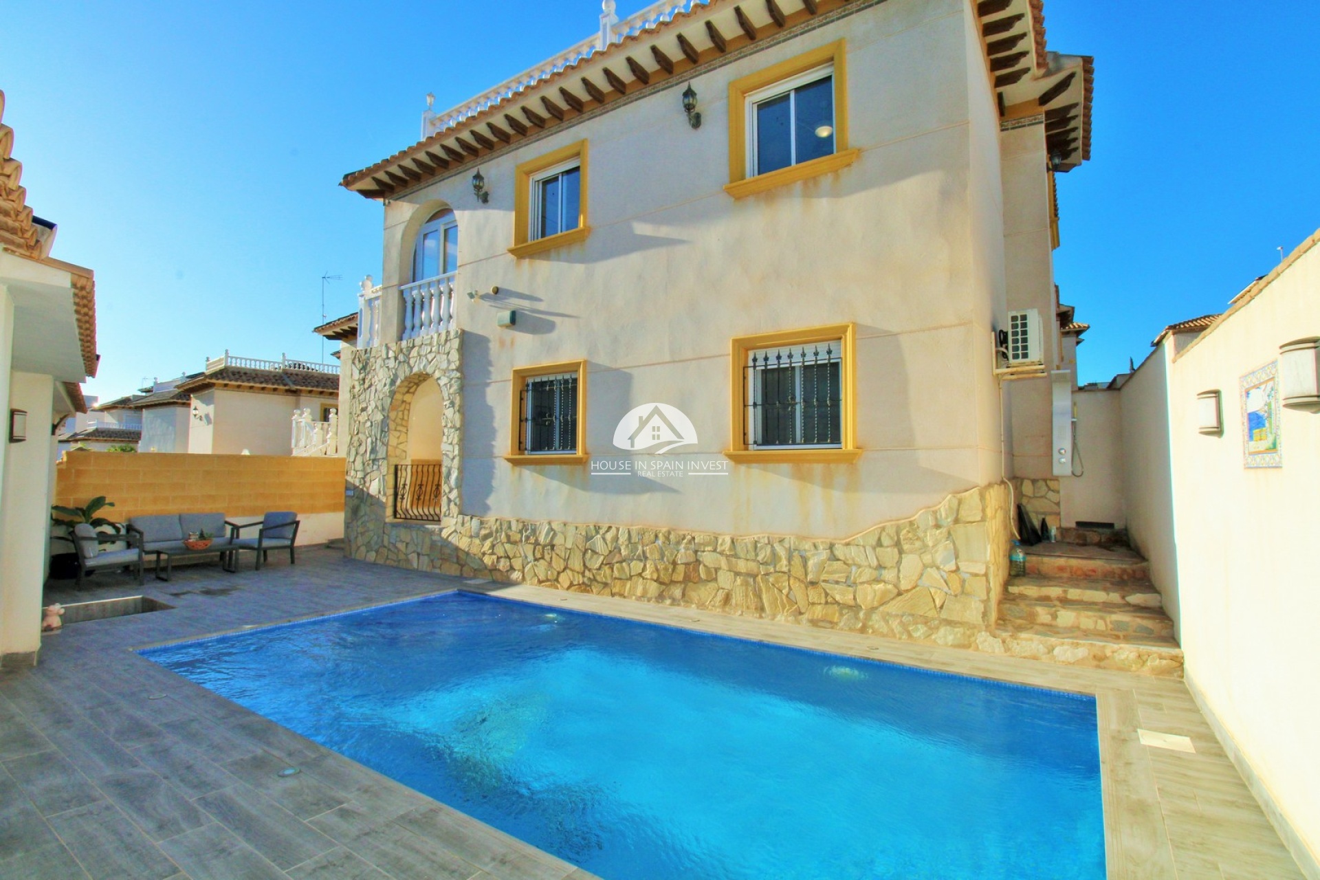Resale - Villa - Orihuela Costa - Playa Flamenca