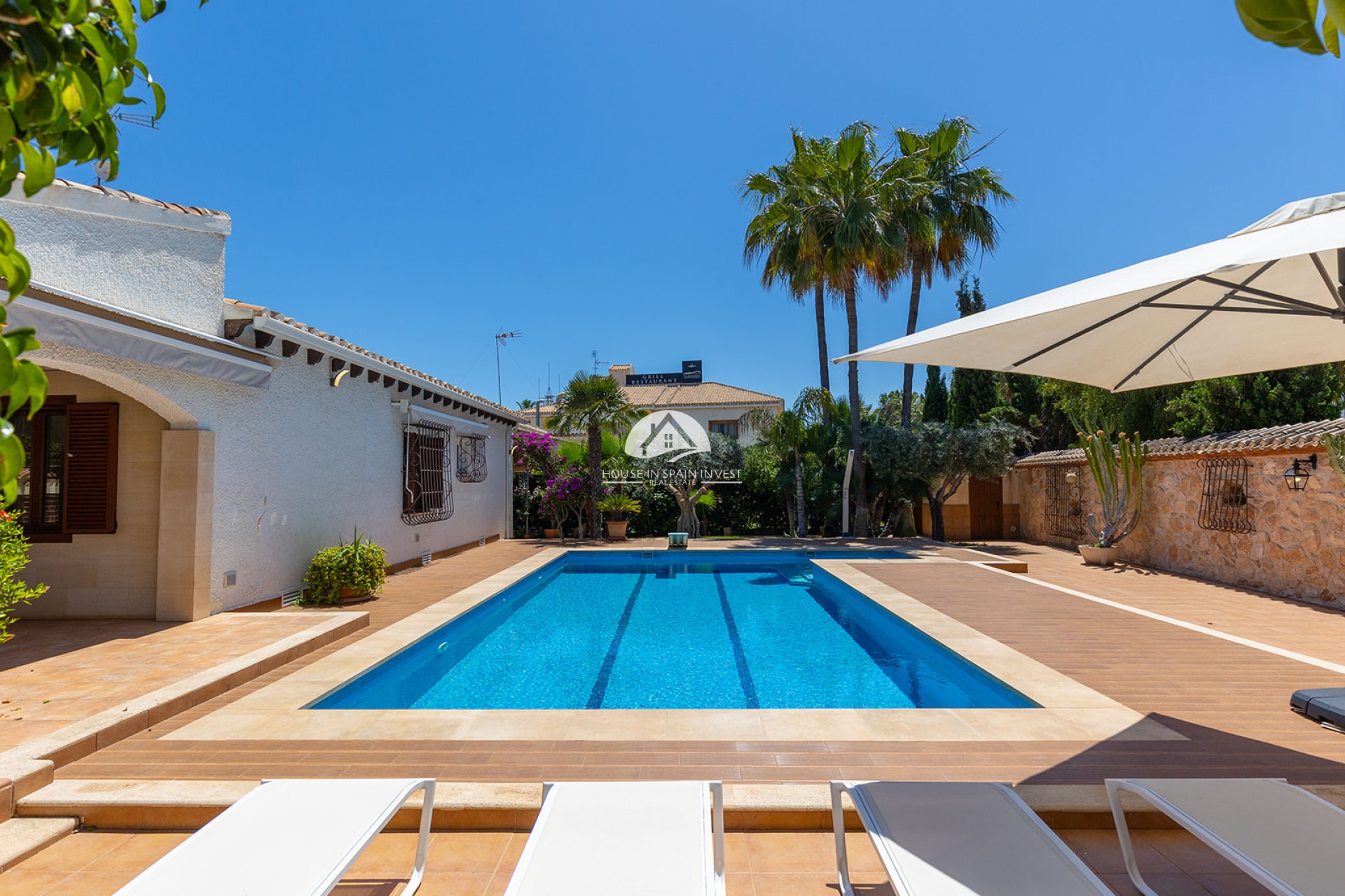 Resale - Villa - Orihuela Costa - Punta Prima  