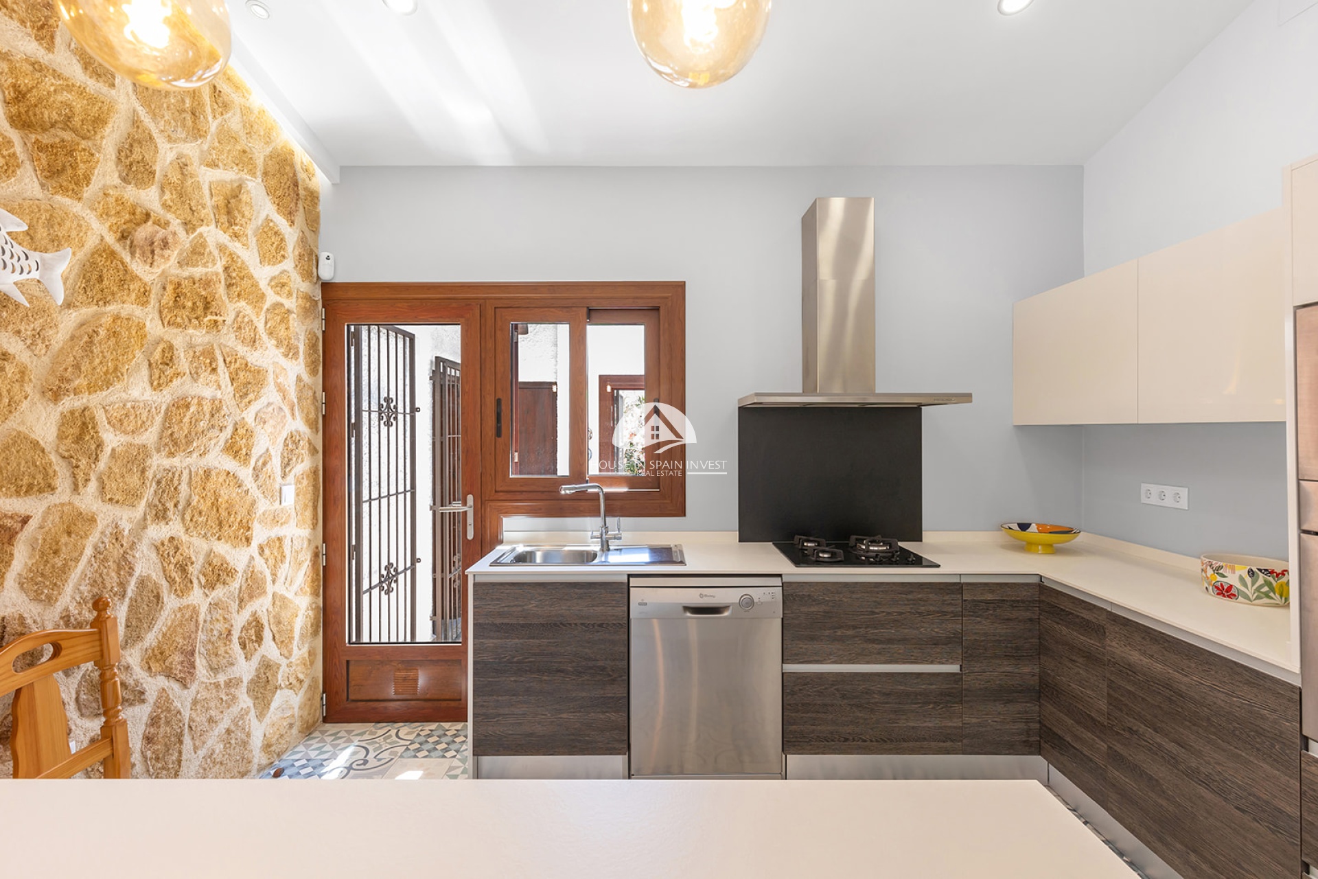 Resale - Villa - Orihuela Costa - Punta Prima  