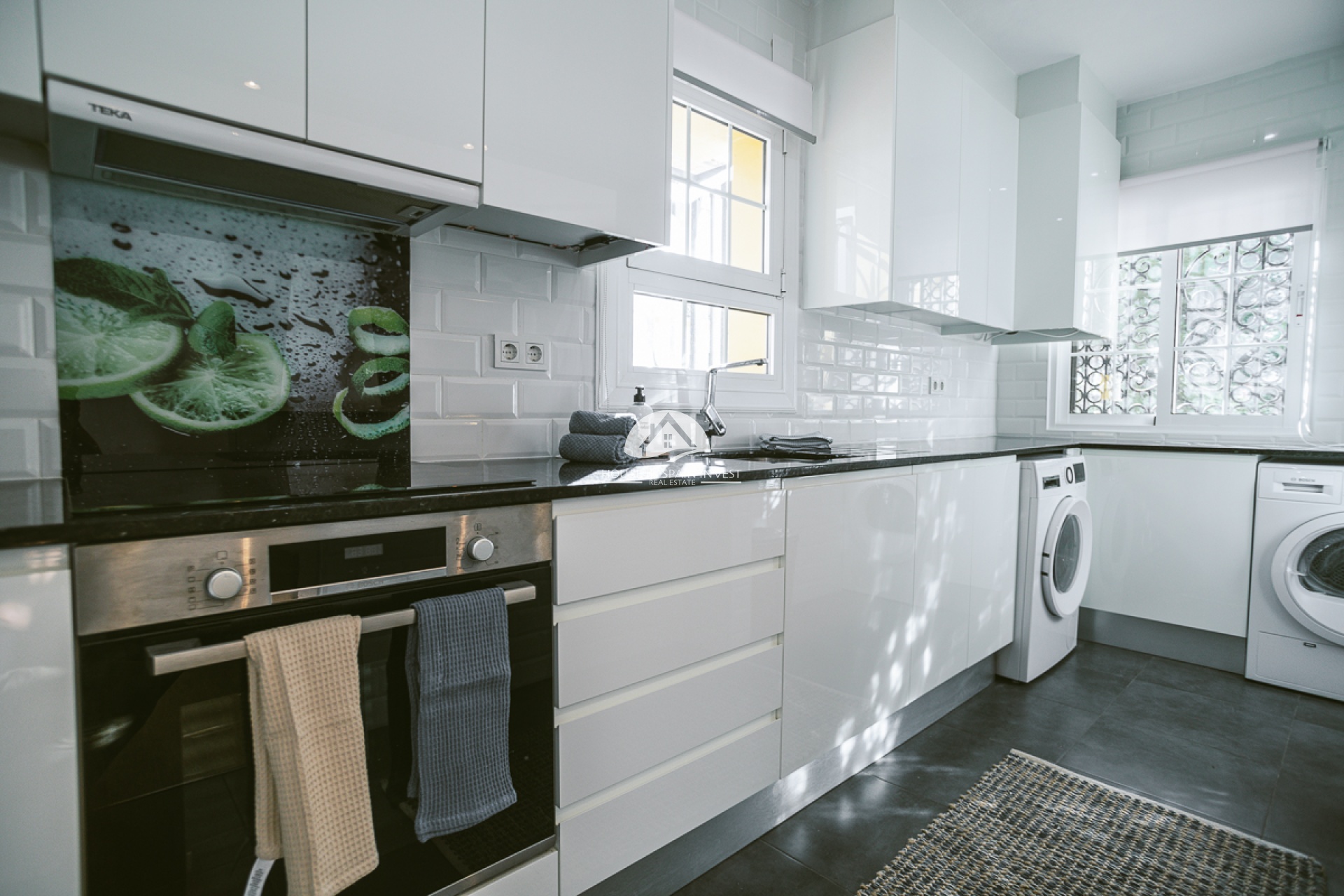 Resale - Villa - Orihuela Costa - Villamartín