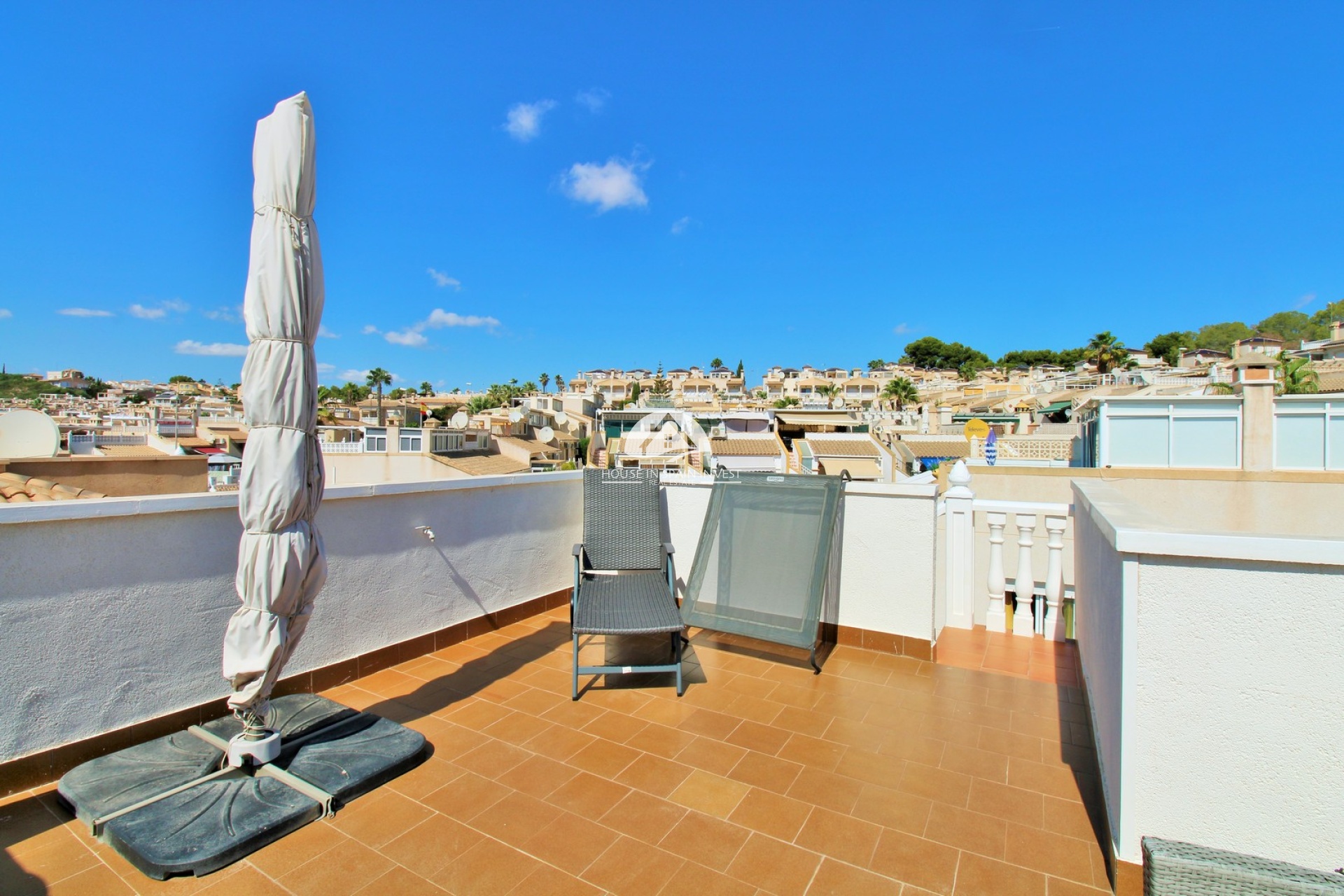 Resale - Villa - Orihuela Costa - Villamartín