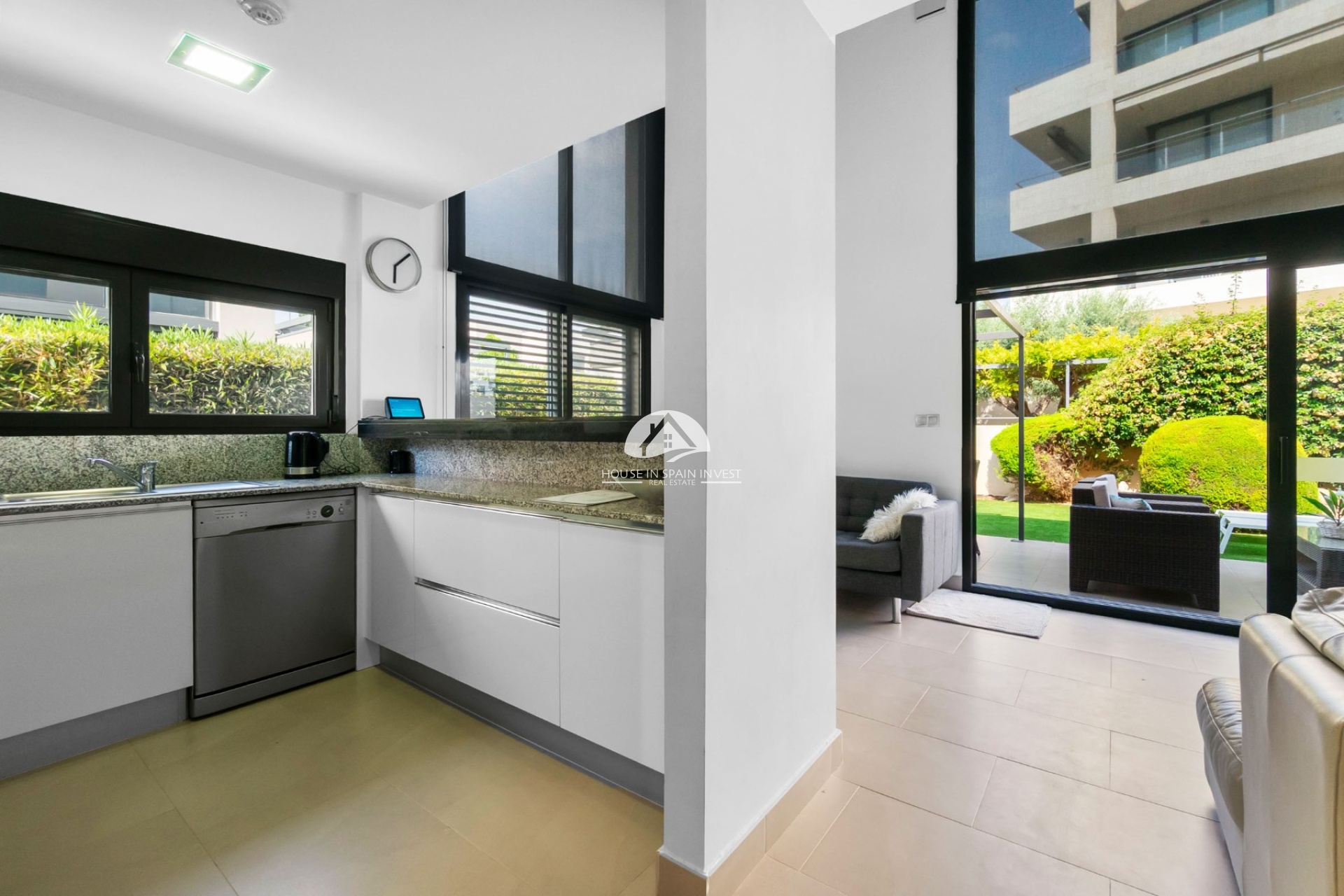 Resale - Villa - Orihuela Costa - Villamartín